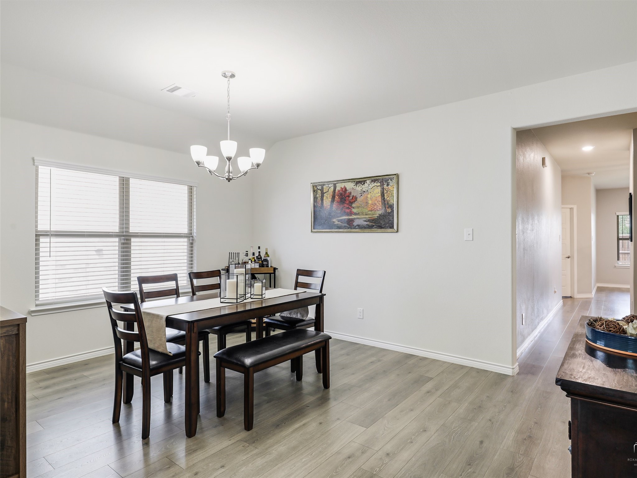 1028 Azure Lane