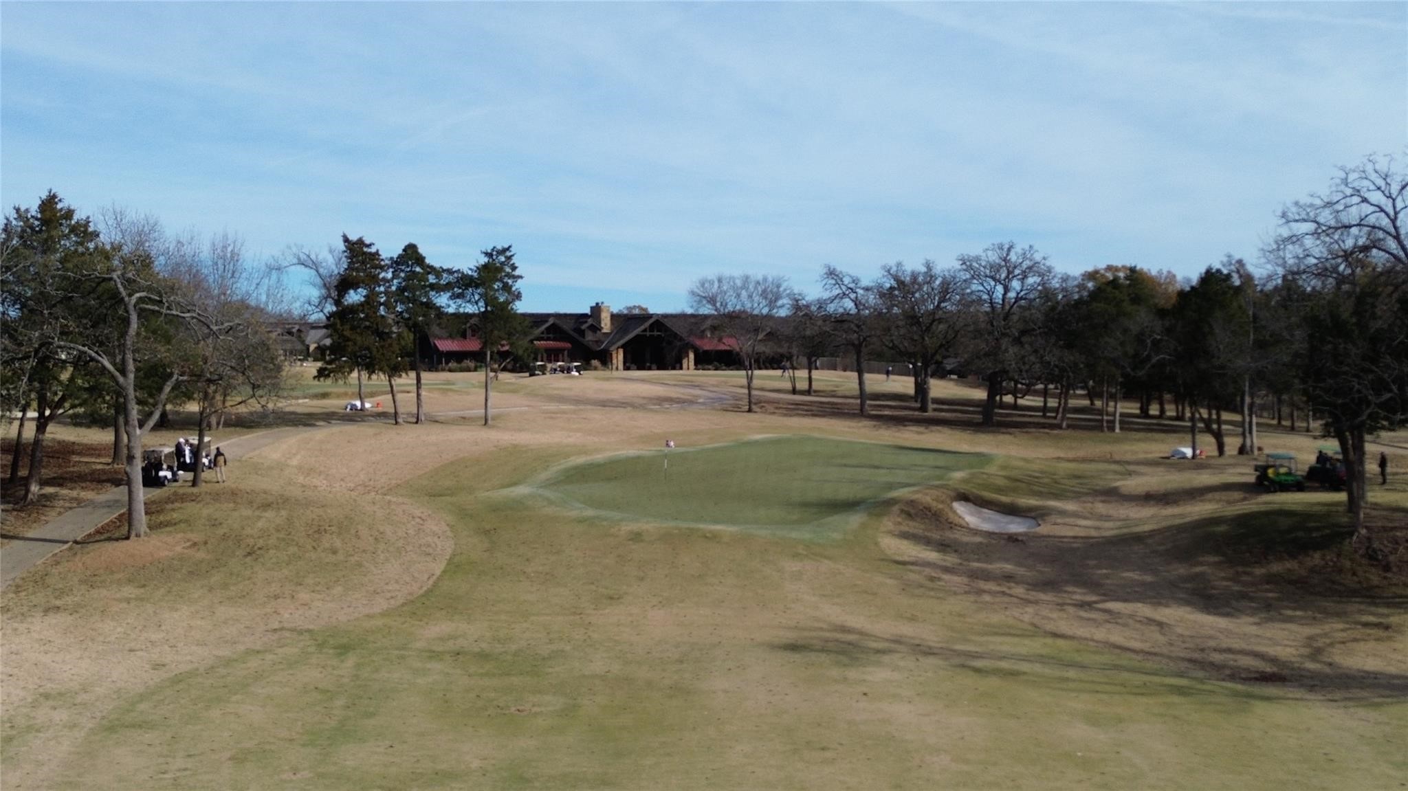 N/A Oakmont Court