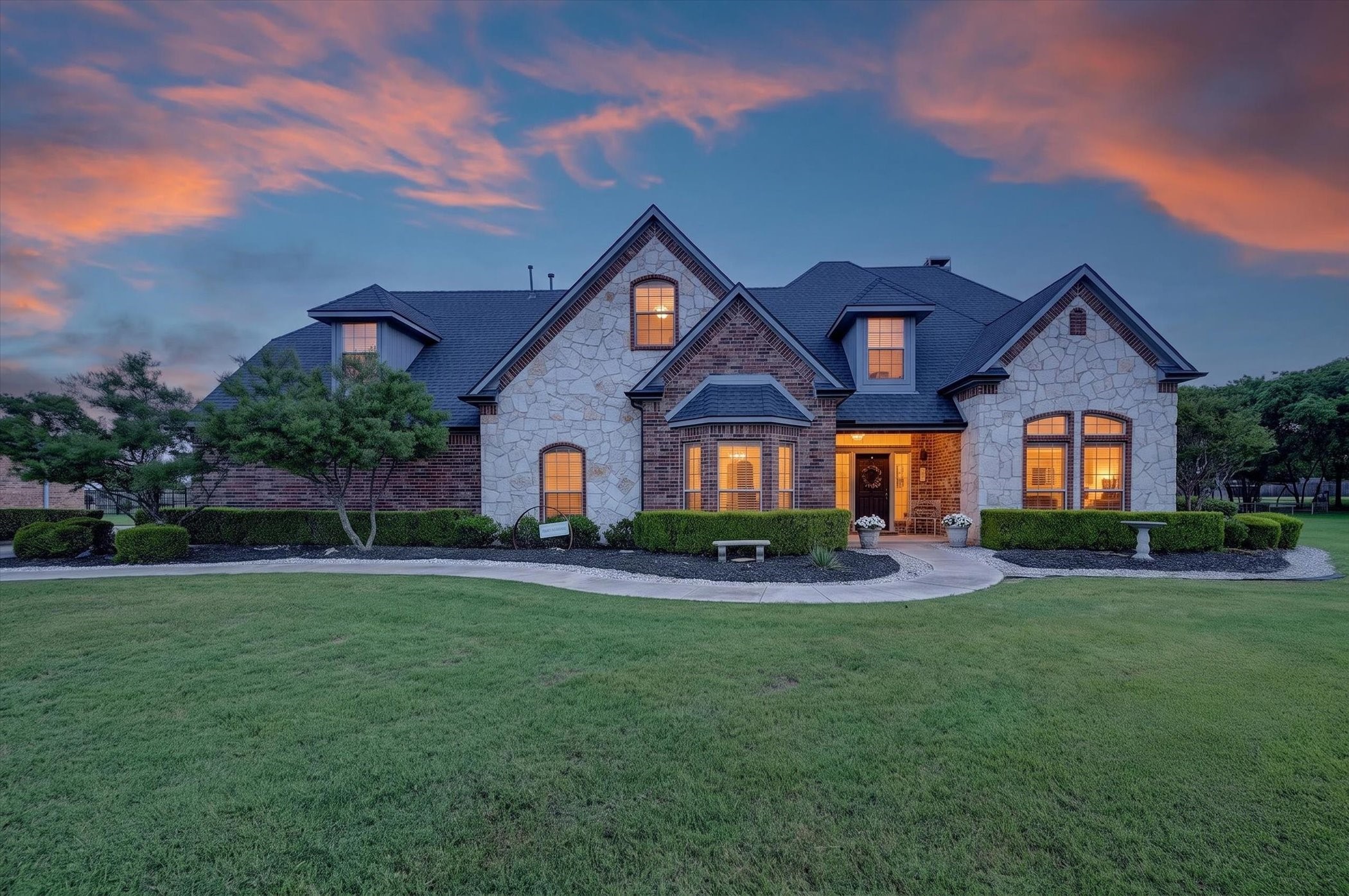 3718 Quail Hollow Street
