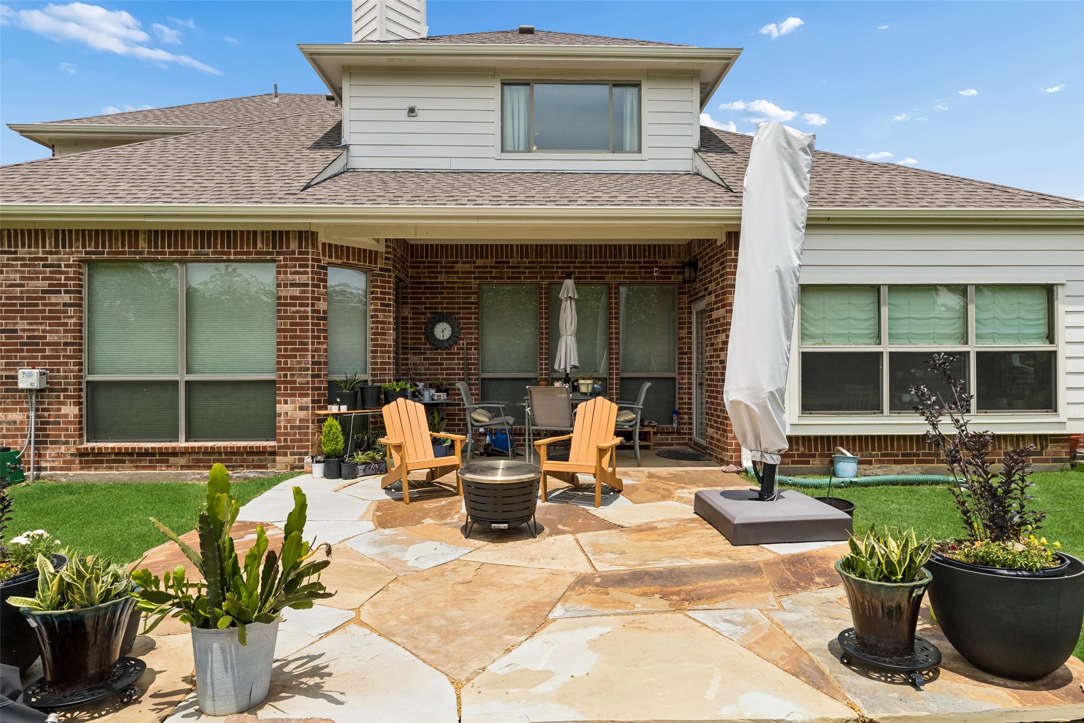 2807 Wildwood Lane