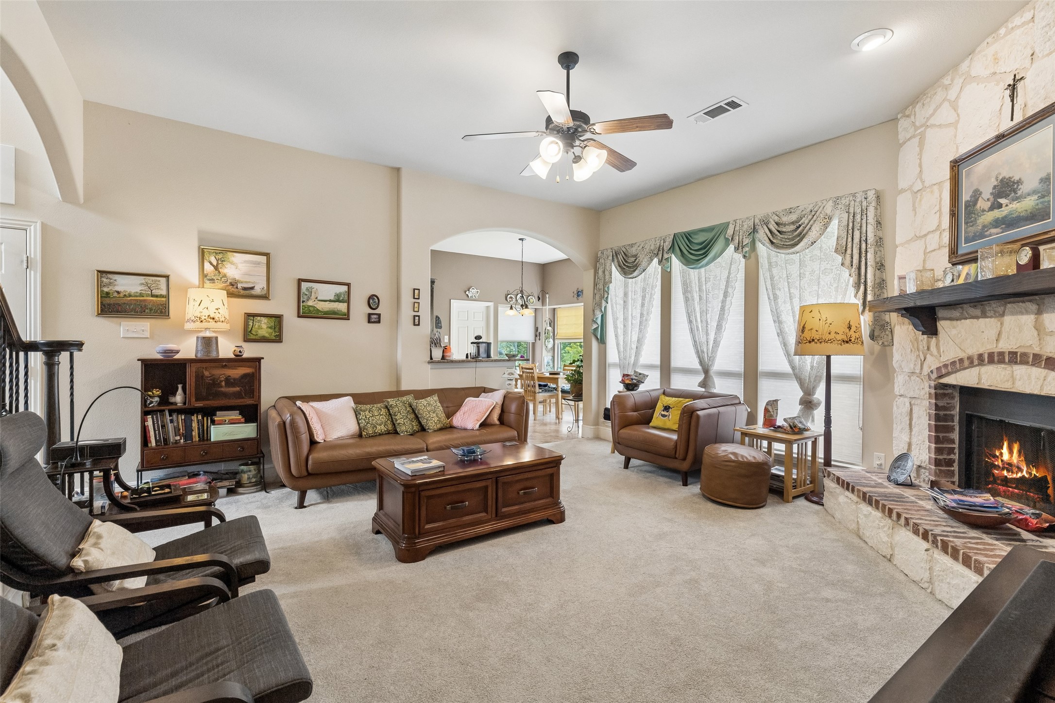 2807 Wildwood Lane