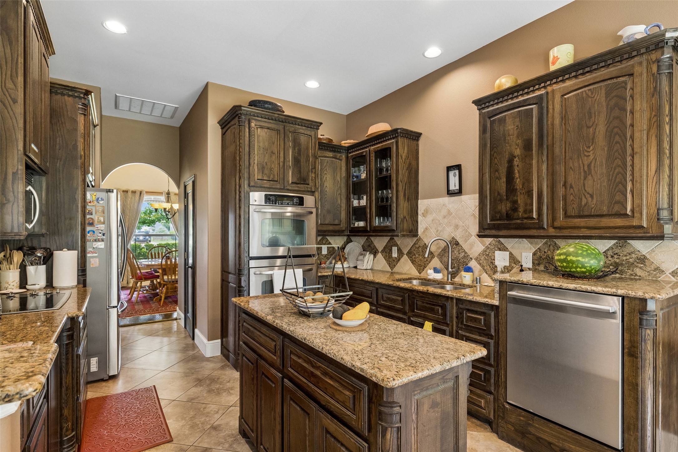 2807 Wildwood Lane