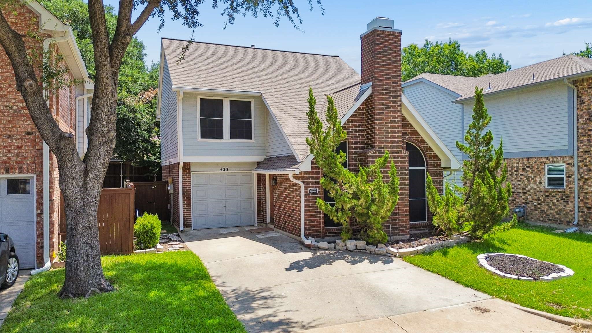 433 Moonlight Way