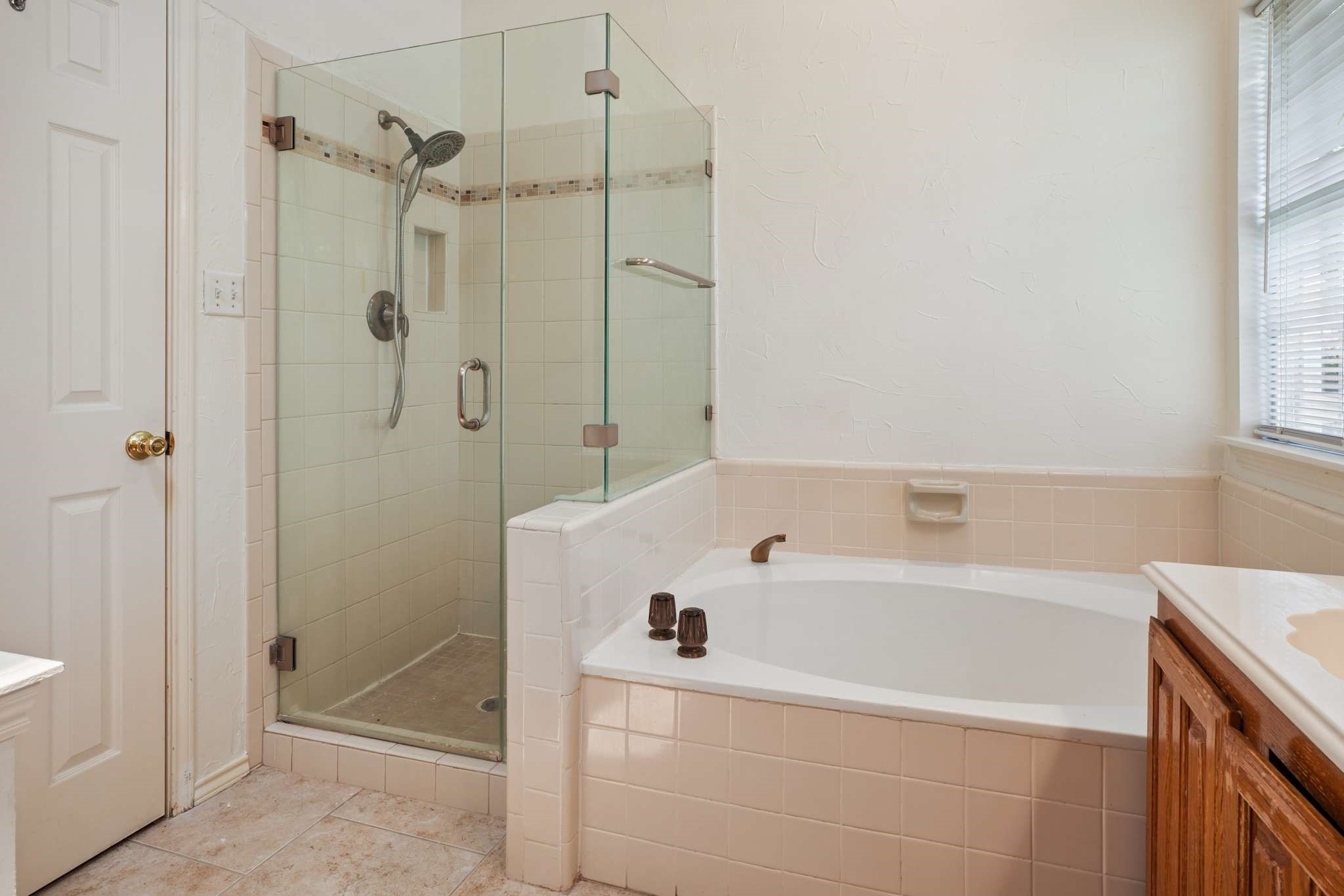 433 Moonlight Way