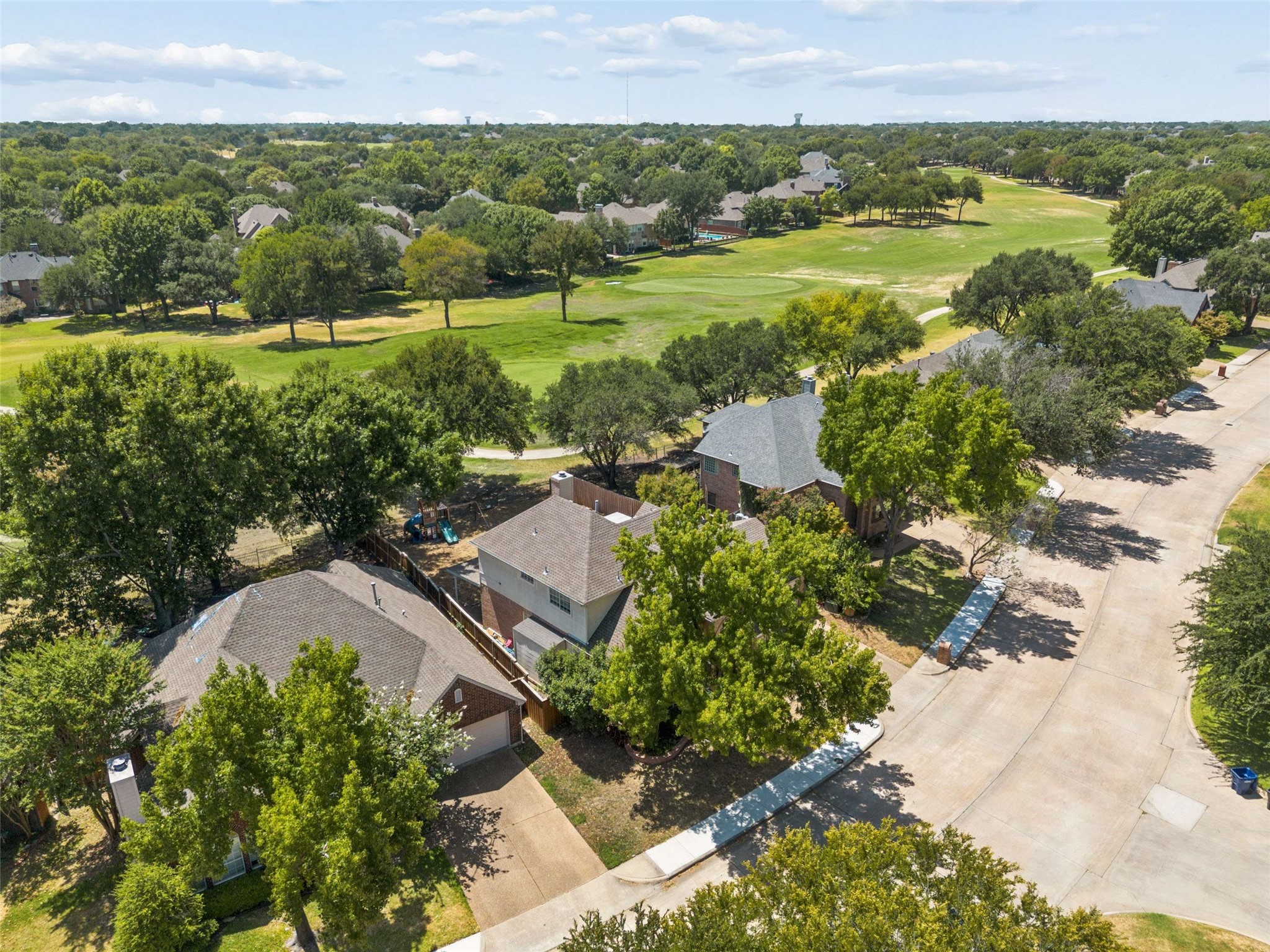 5211 Quail Creek Drive