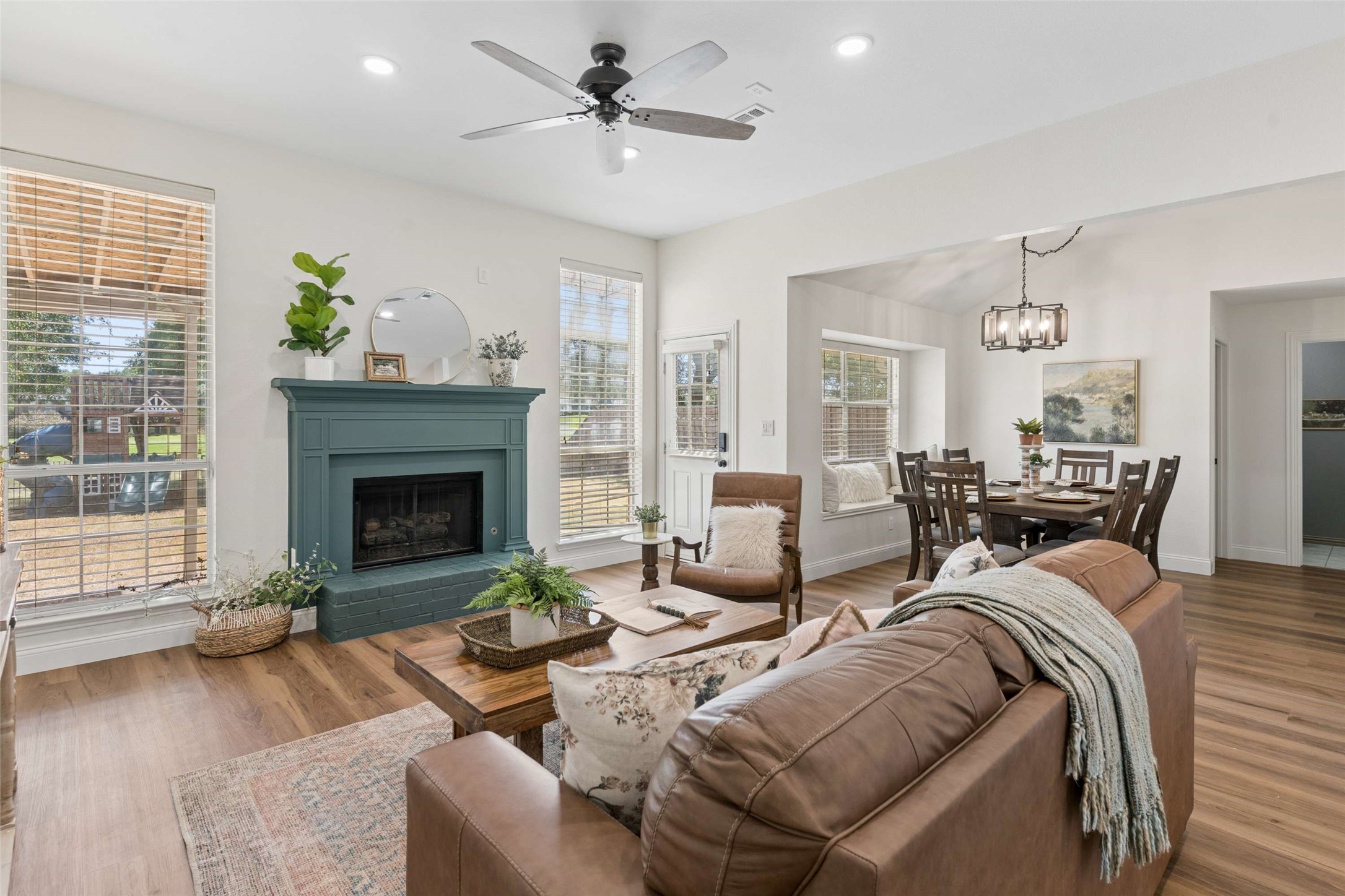 5211 Quail Creek Drive