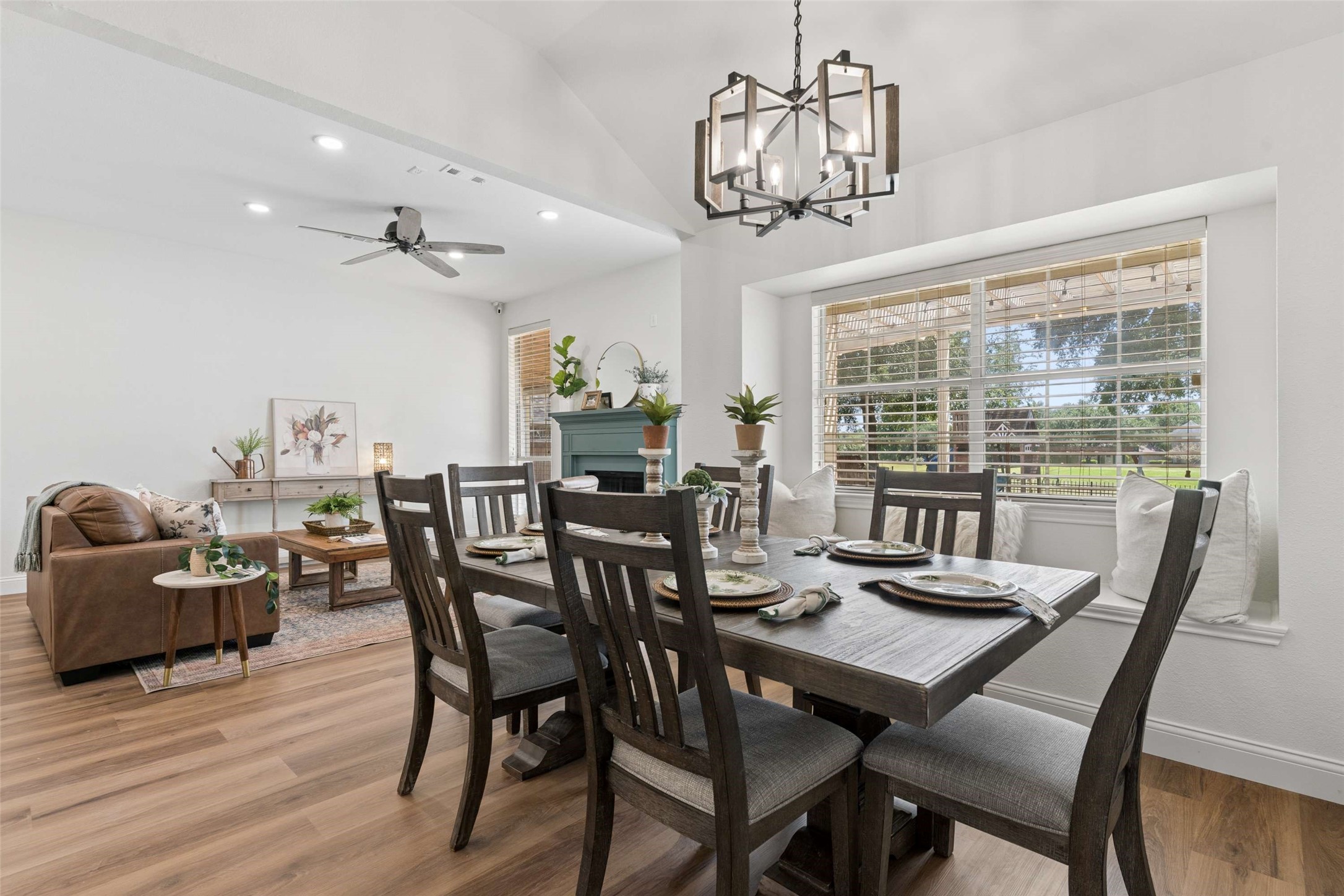 5211 Quail Creek Drive