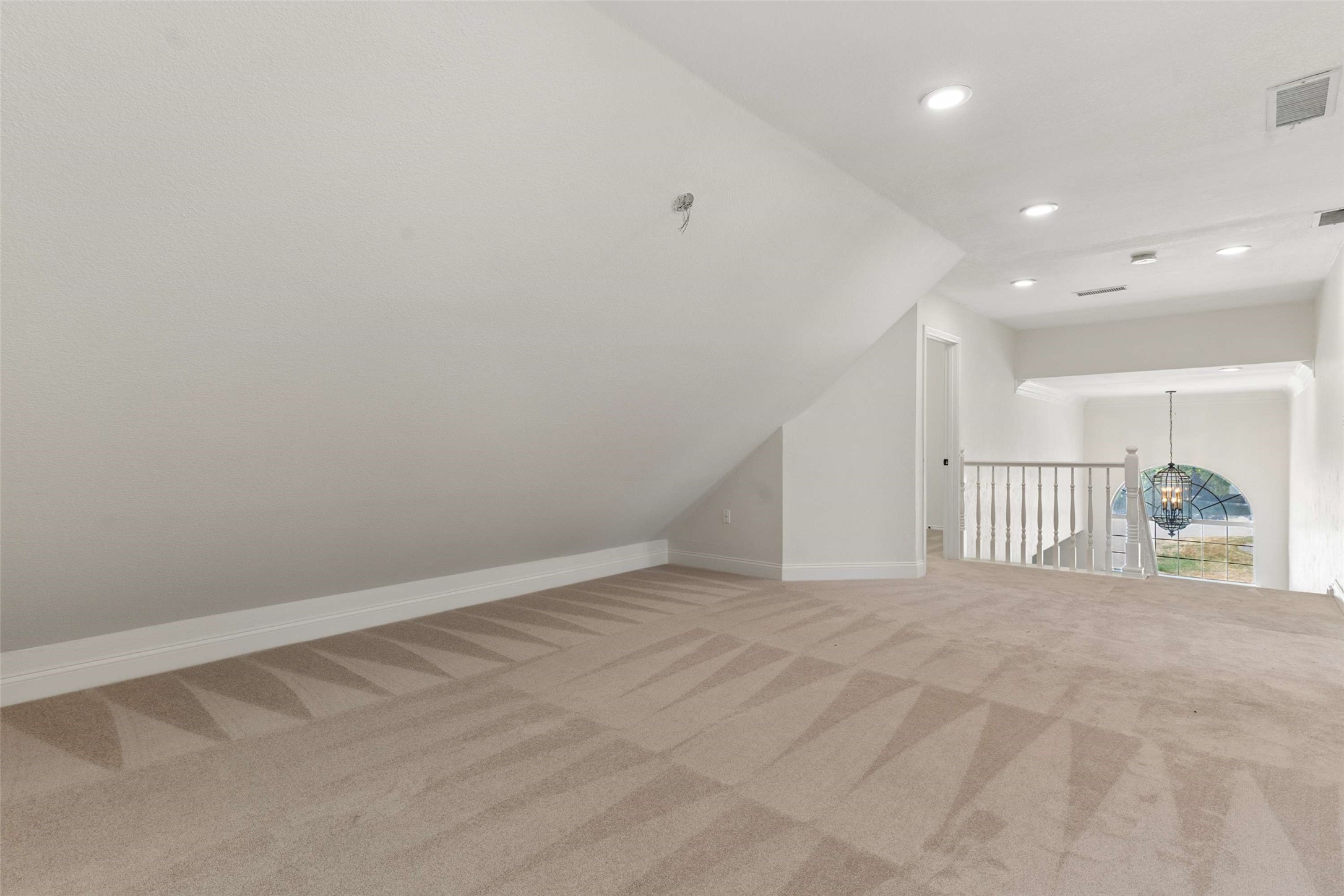 5211 Quail Creek Drive