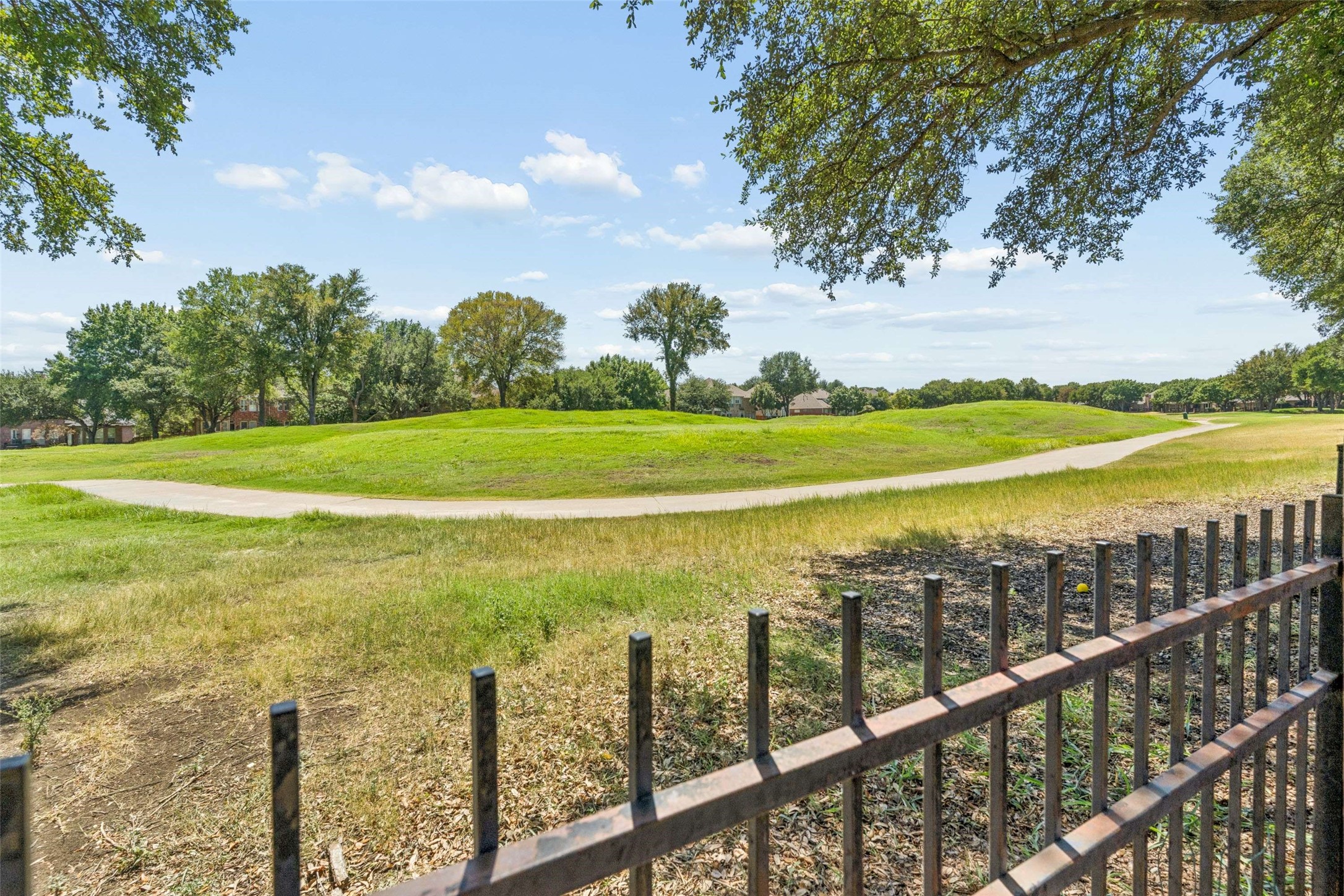 5211 Quail Creek Drive