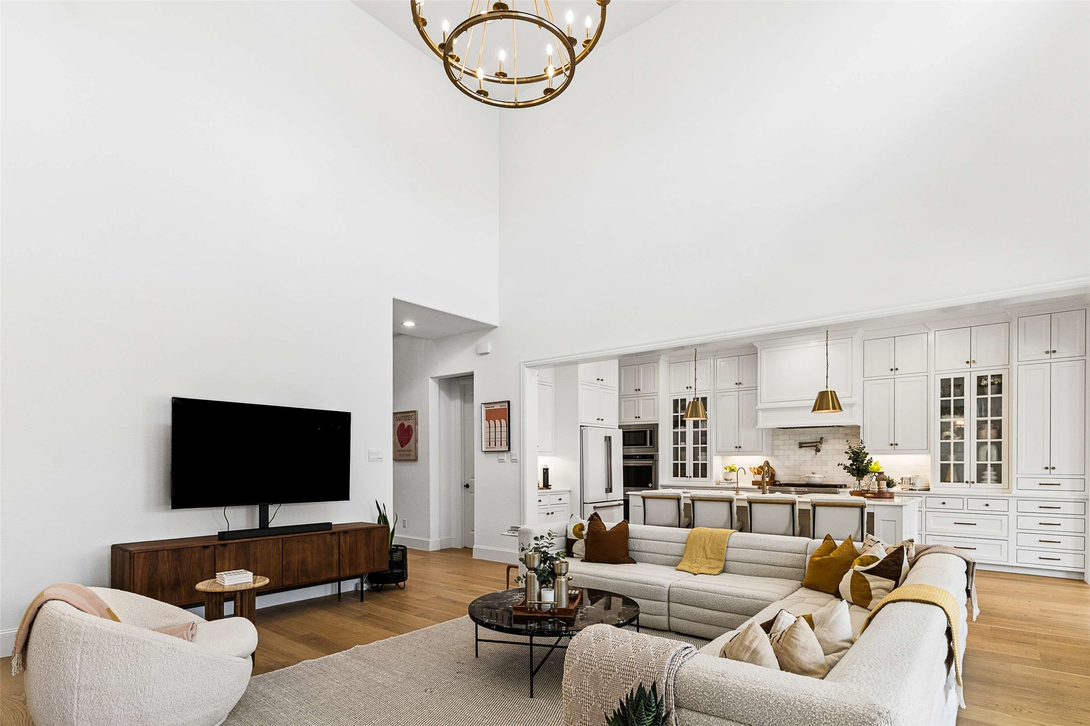 2420 Forestbrook Drive