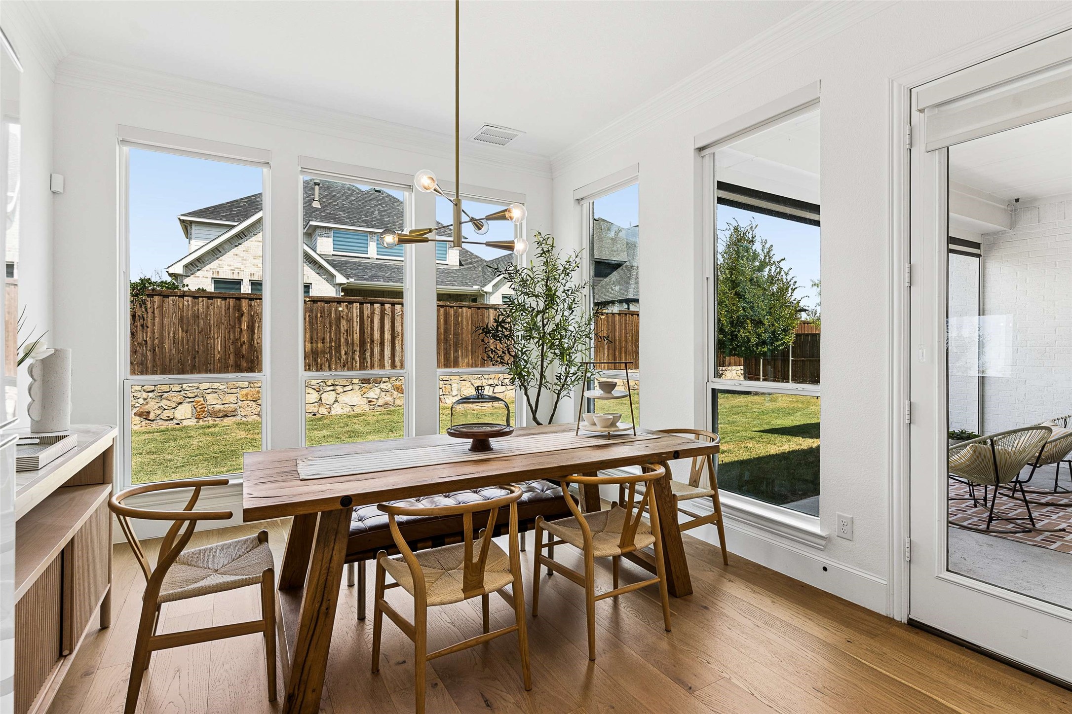 2420 Forestbrook Drive