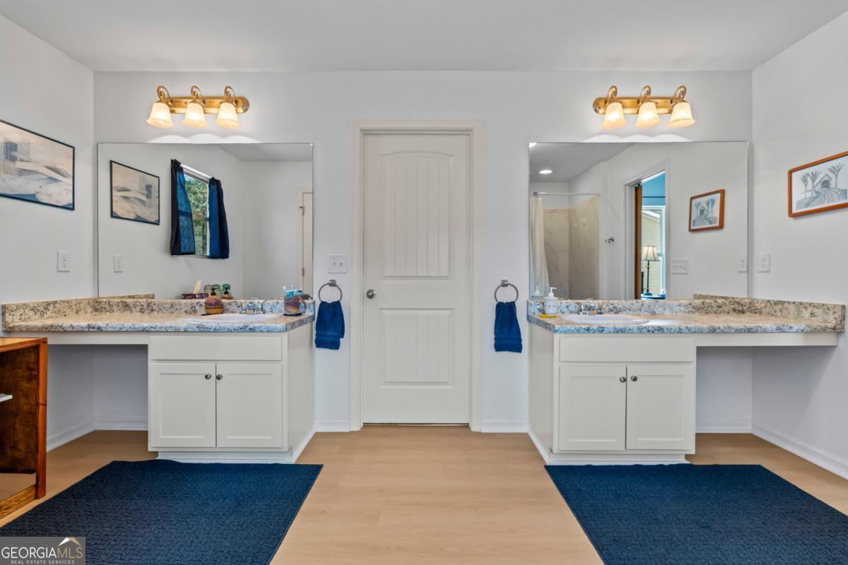 25 Shetland Court