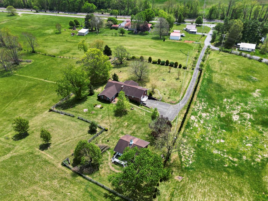 16471 Spring Valley Rd