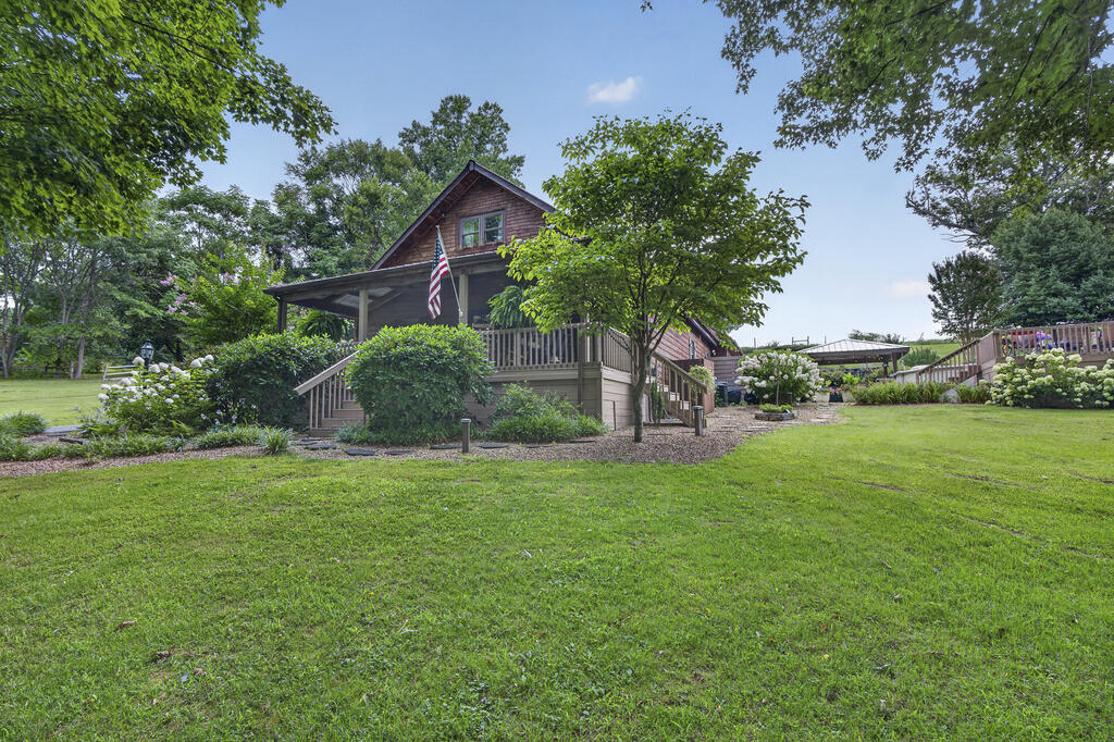 19308 B Tulip Tree Ln