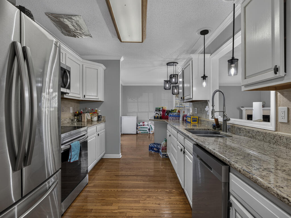18006 Stone Mill Rd