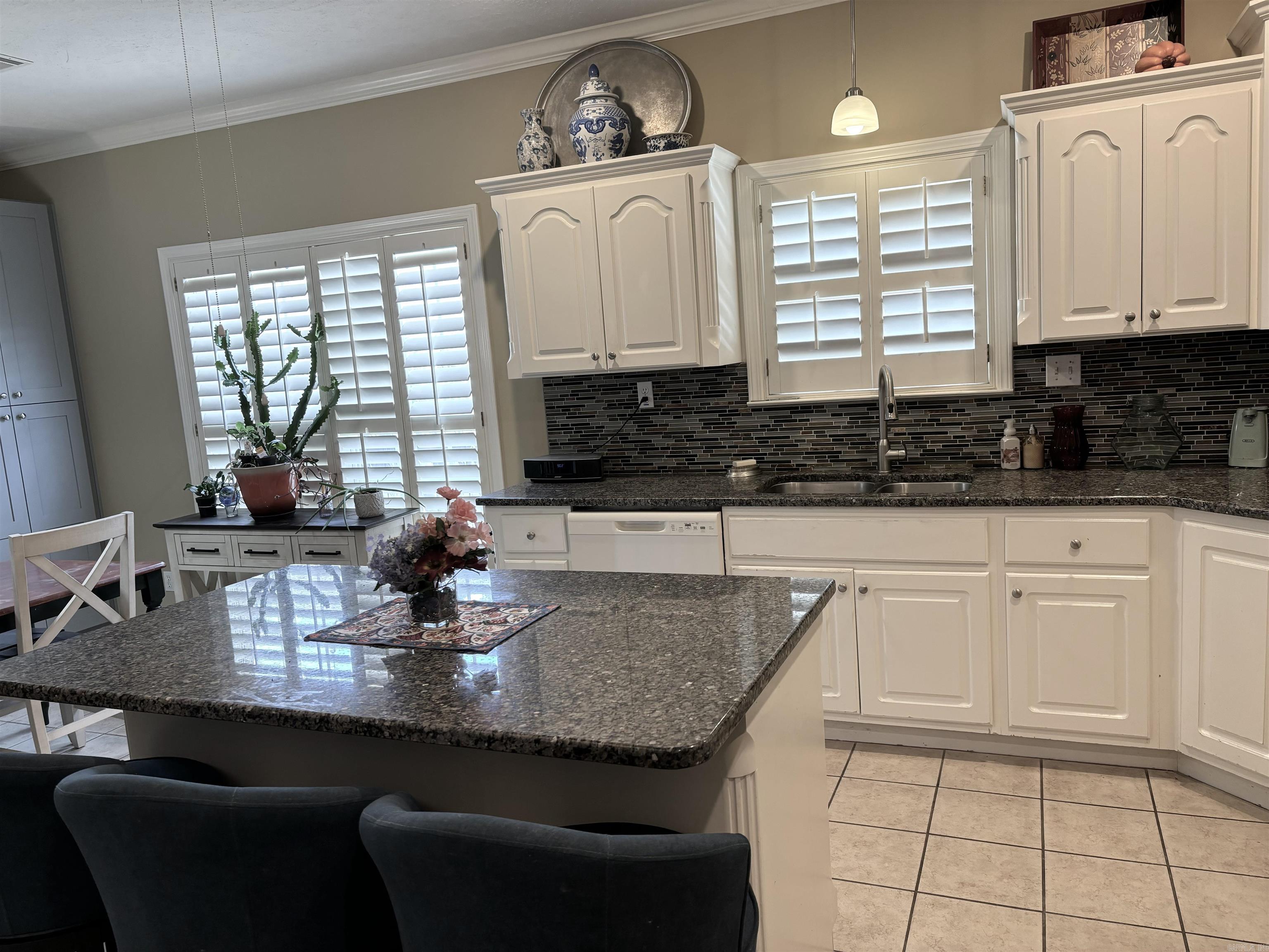 51 Waterside Cove
