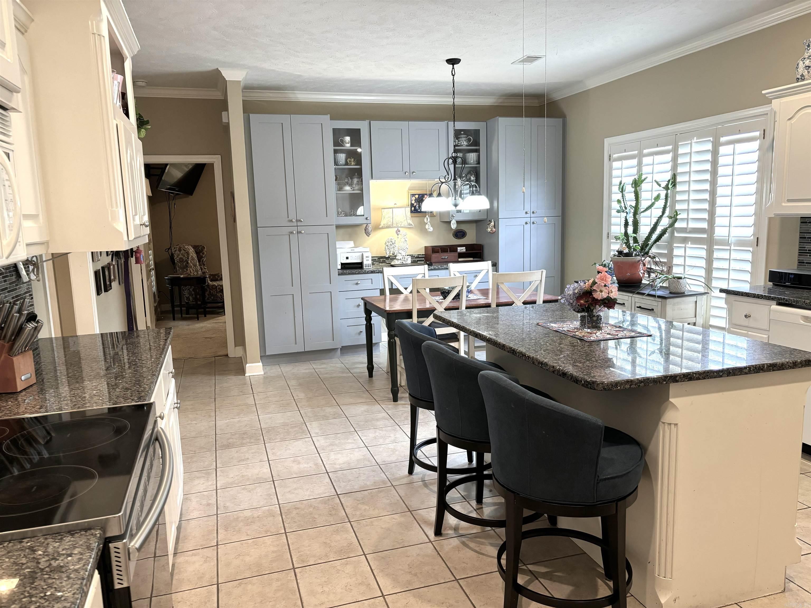 51 Waterside Cove