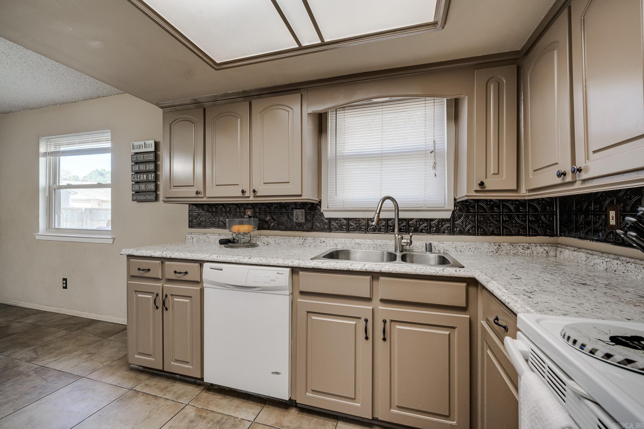 4 Timberside Cove