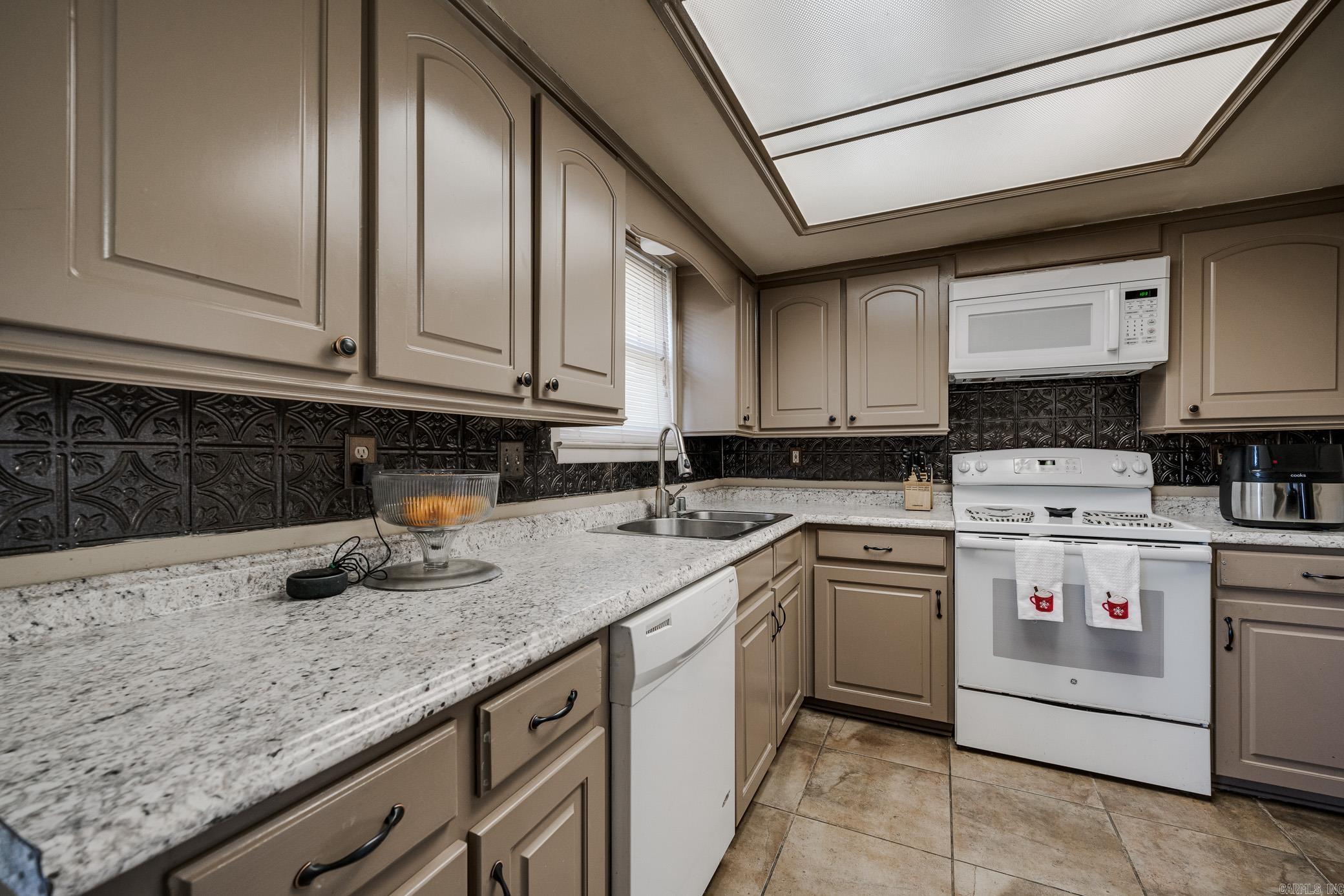 4 Timberside Cove