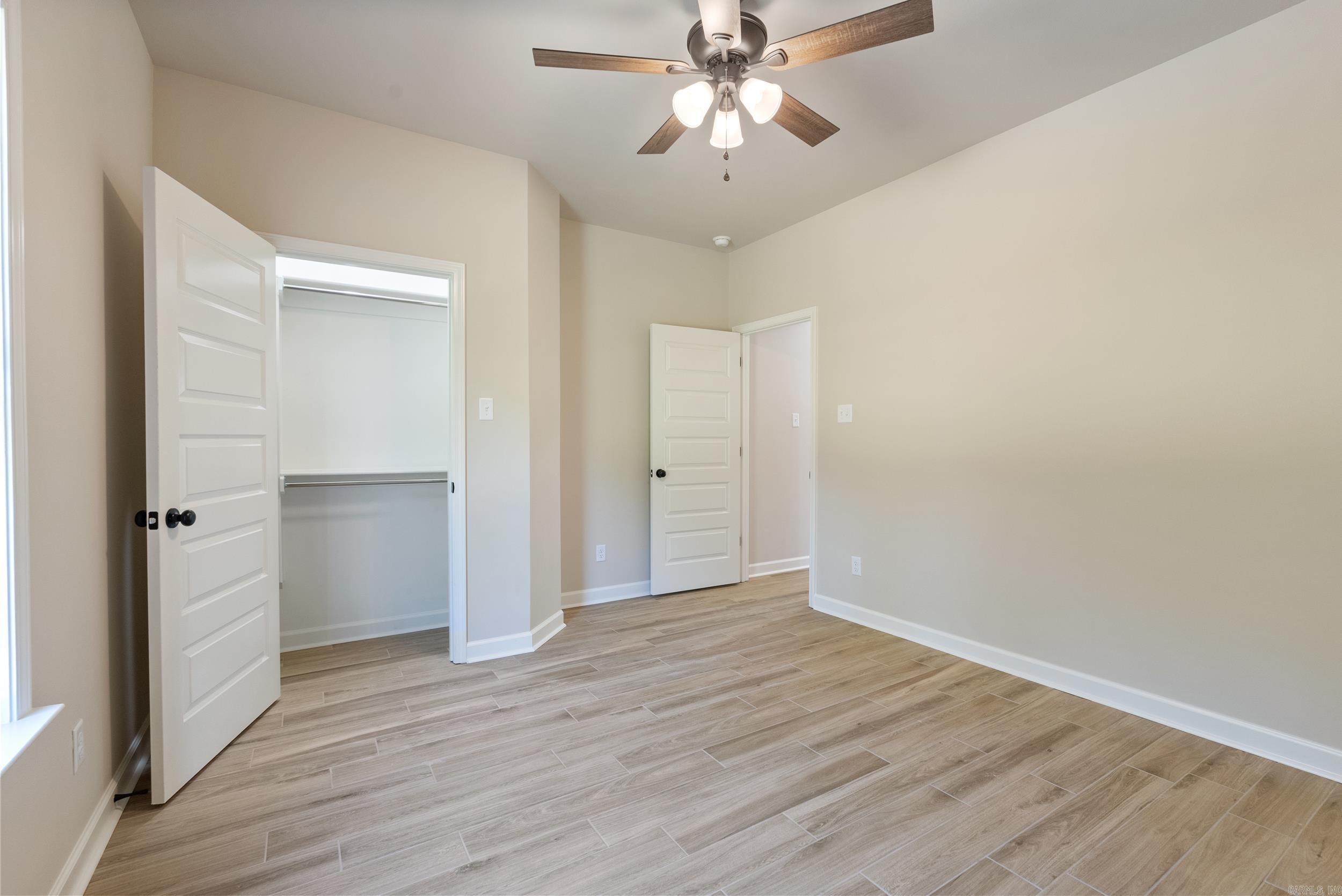 2338 Lakewood Circle