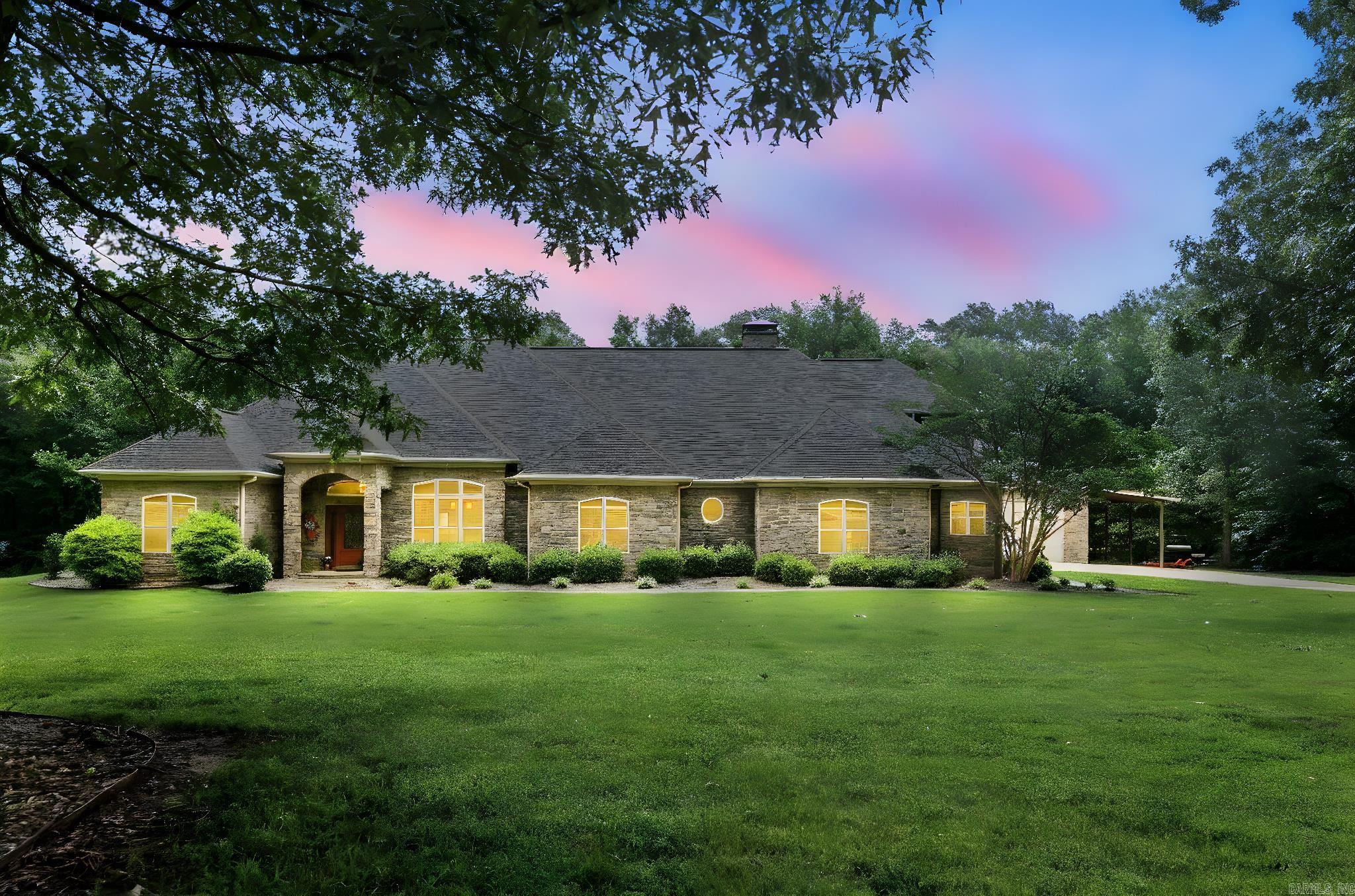 303 Duren Place