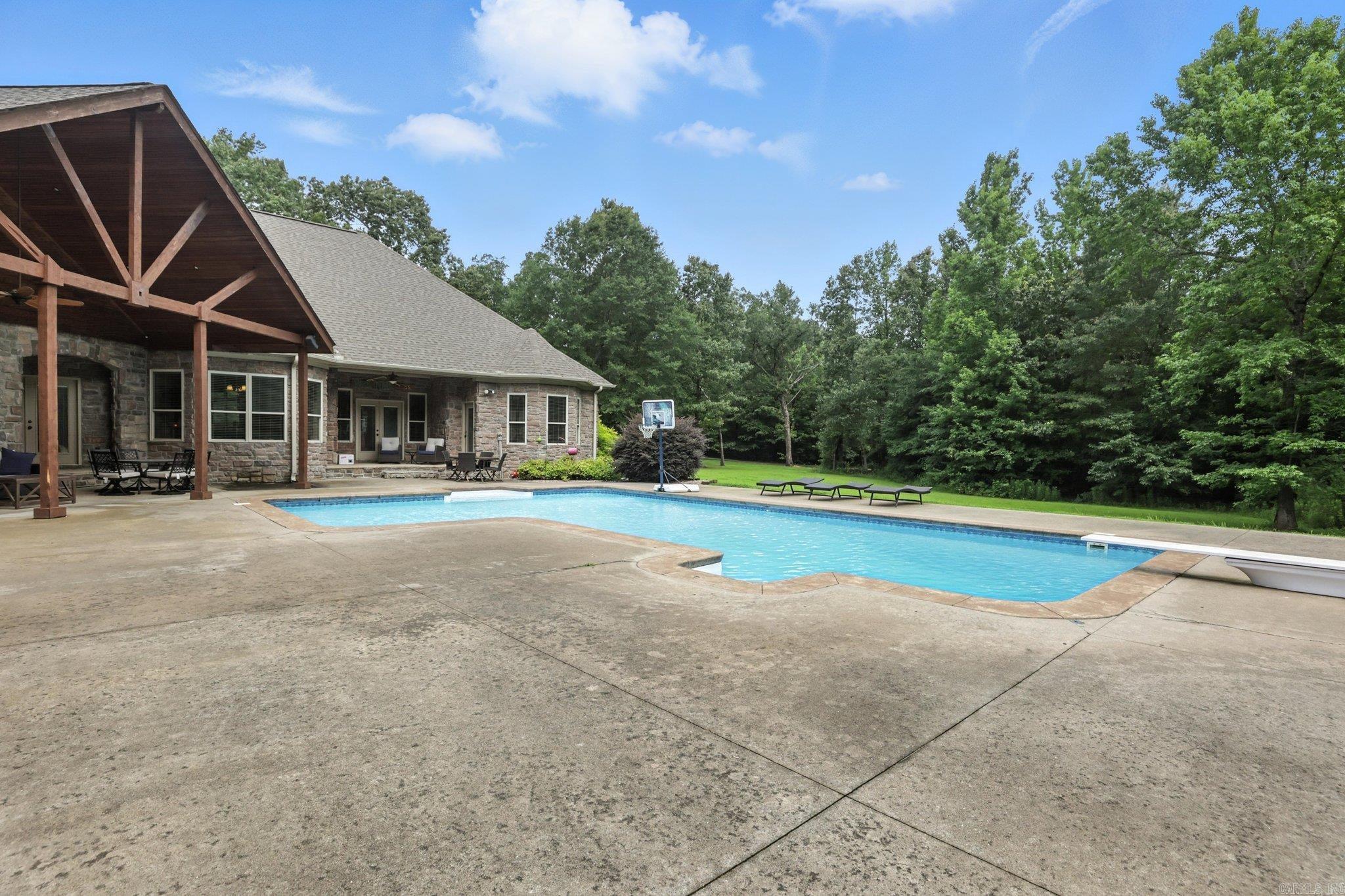 303 Duren Place