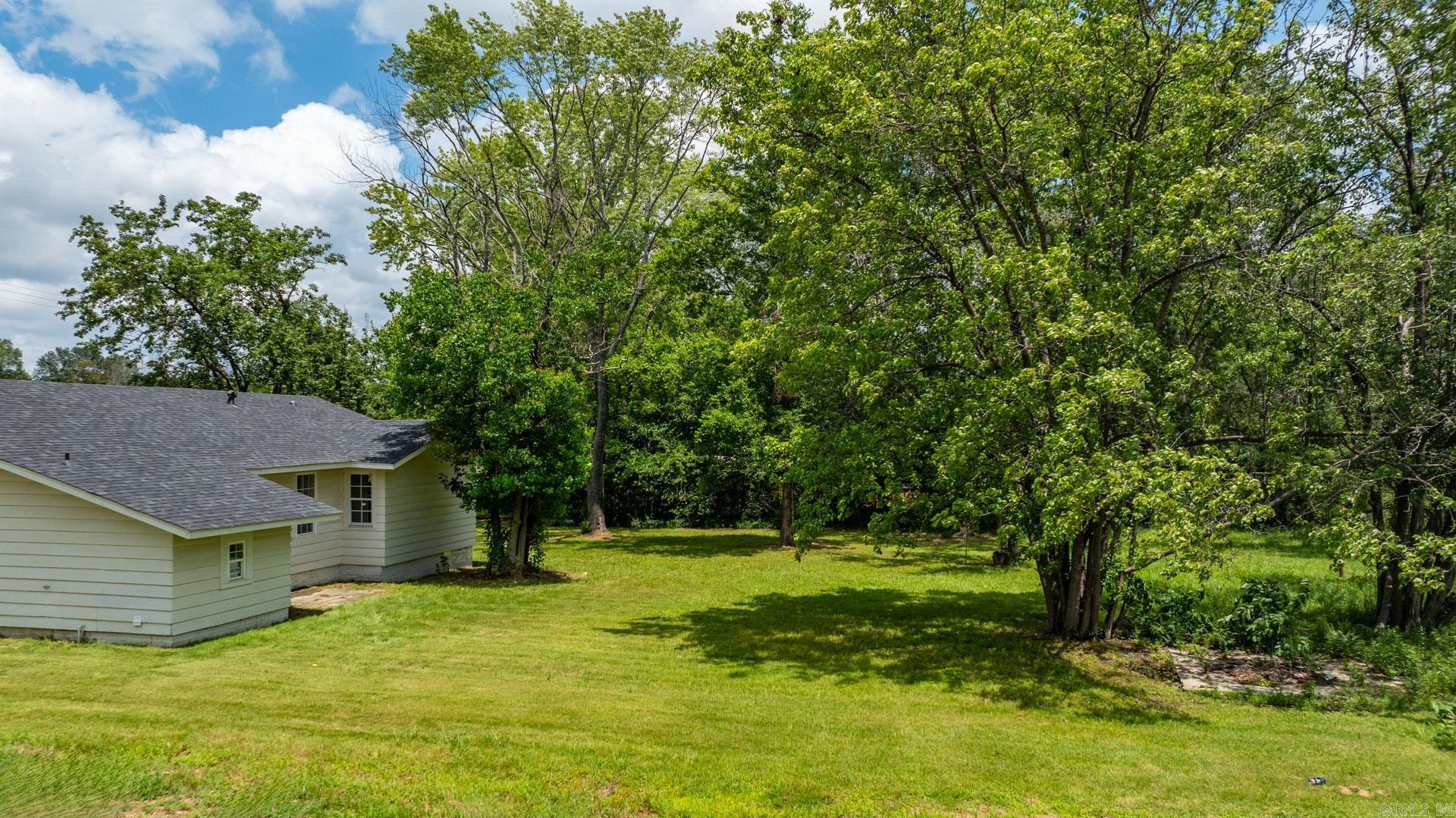 907 Trammel Road
