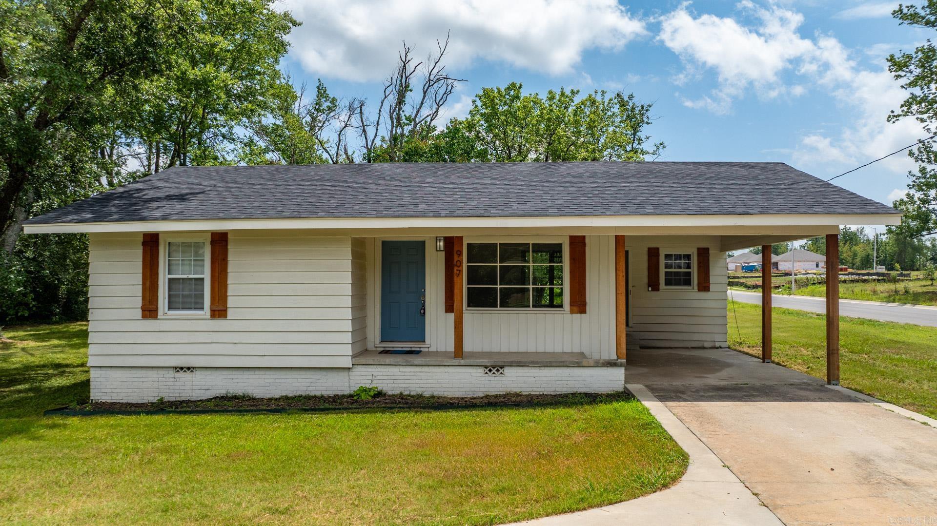 907 Trammel Road