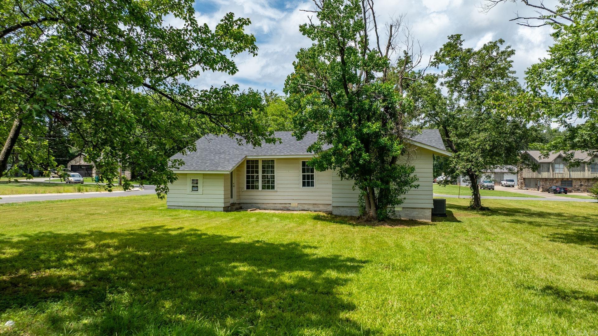 907 Trammel Road