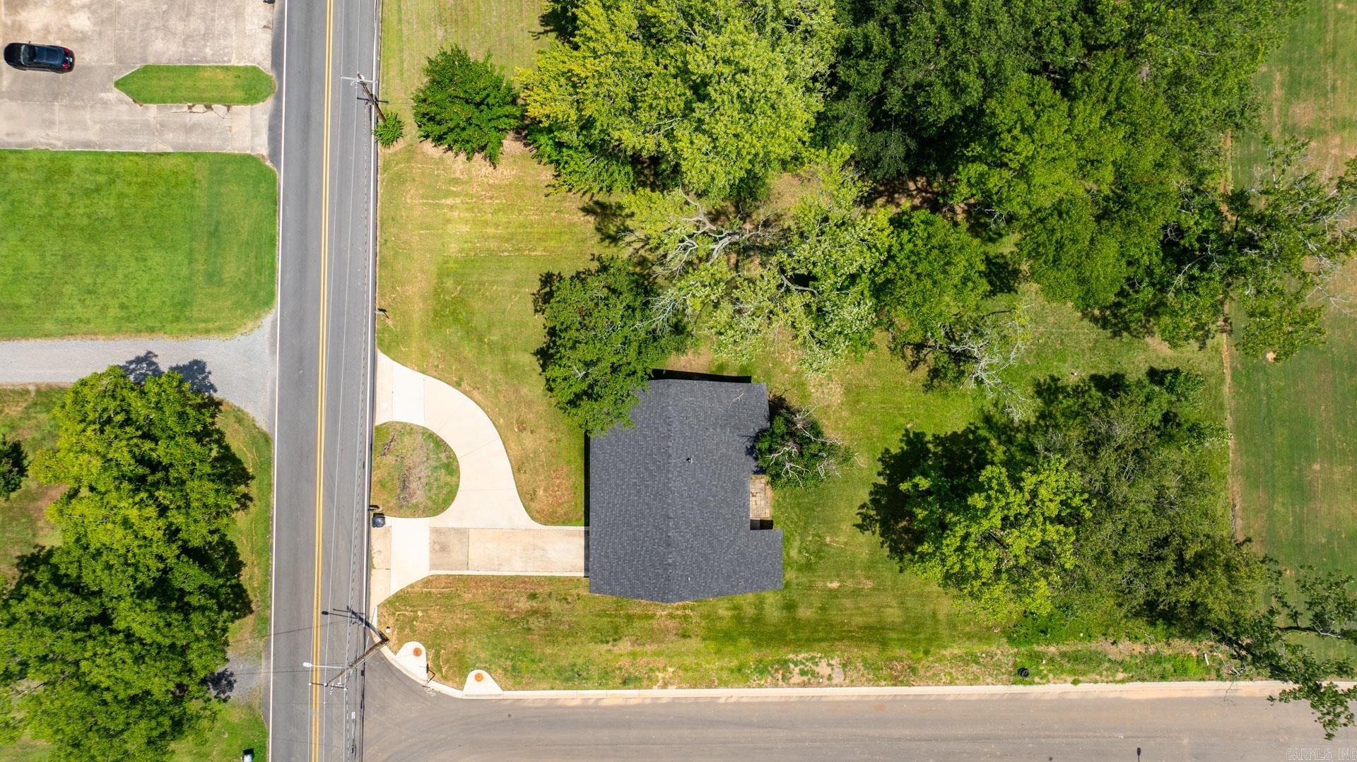 907 Trammel Road