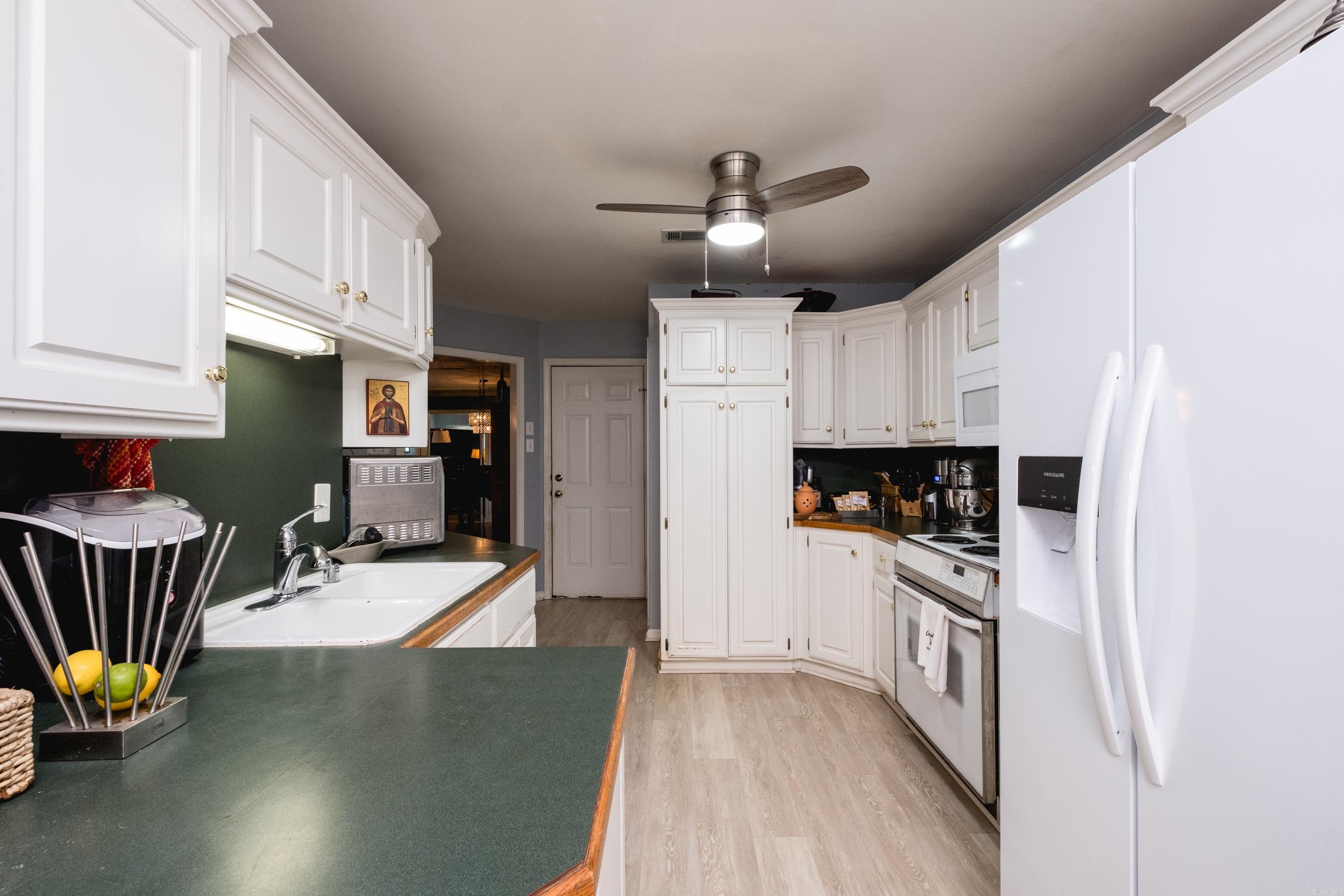 11805 Shady Ridge Drive