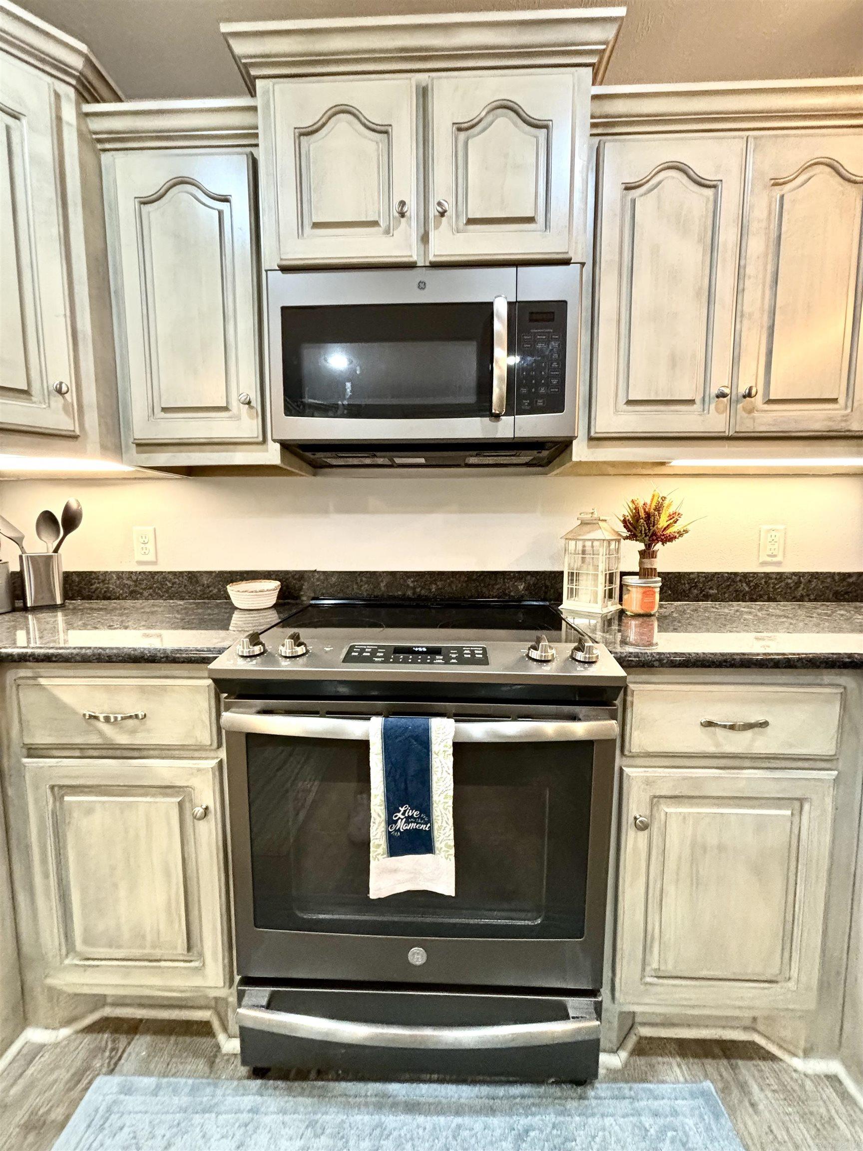 265 Pleasant Oaks Loop