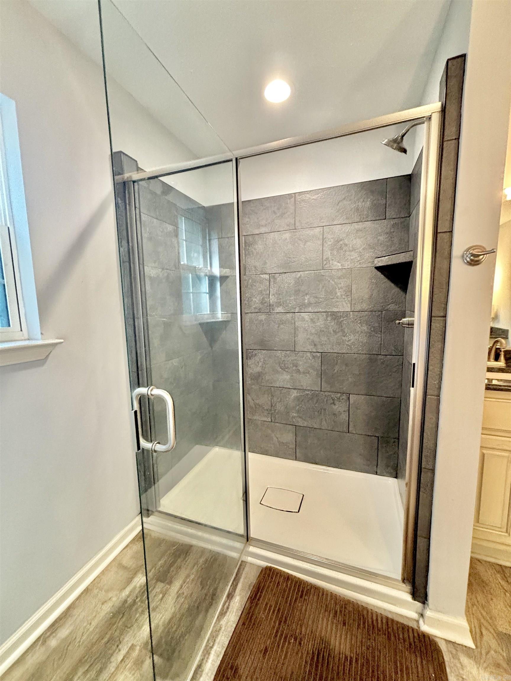 265 Pleasant Oaks Loop