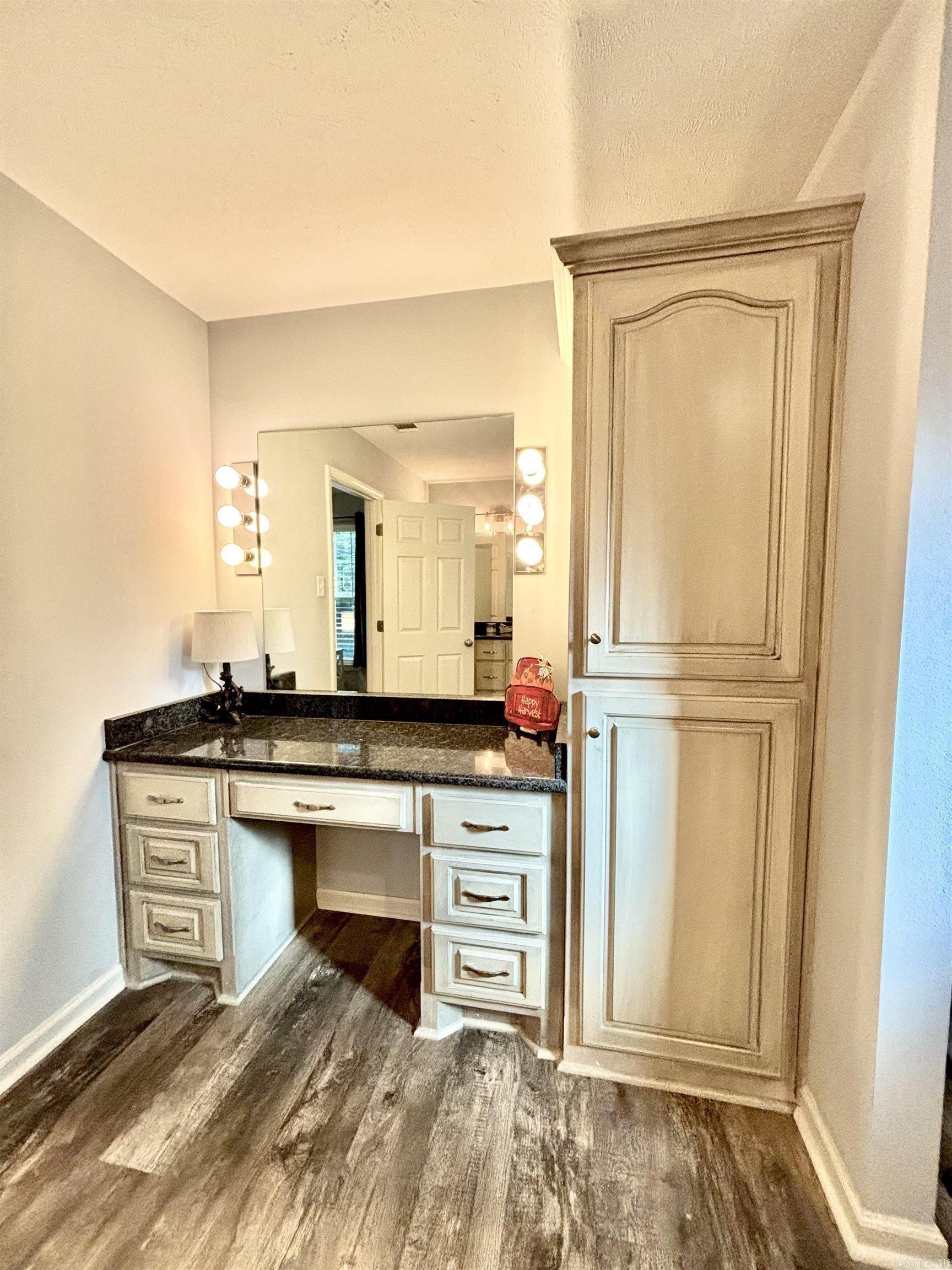 265 Pleasant Oaks Loop