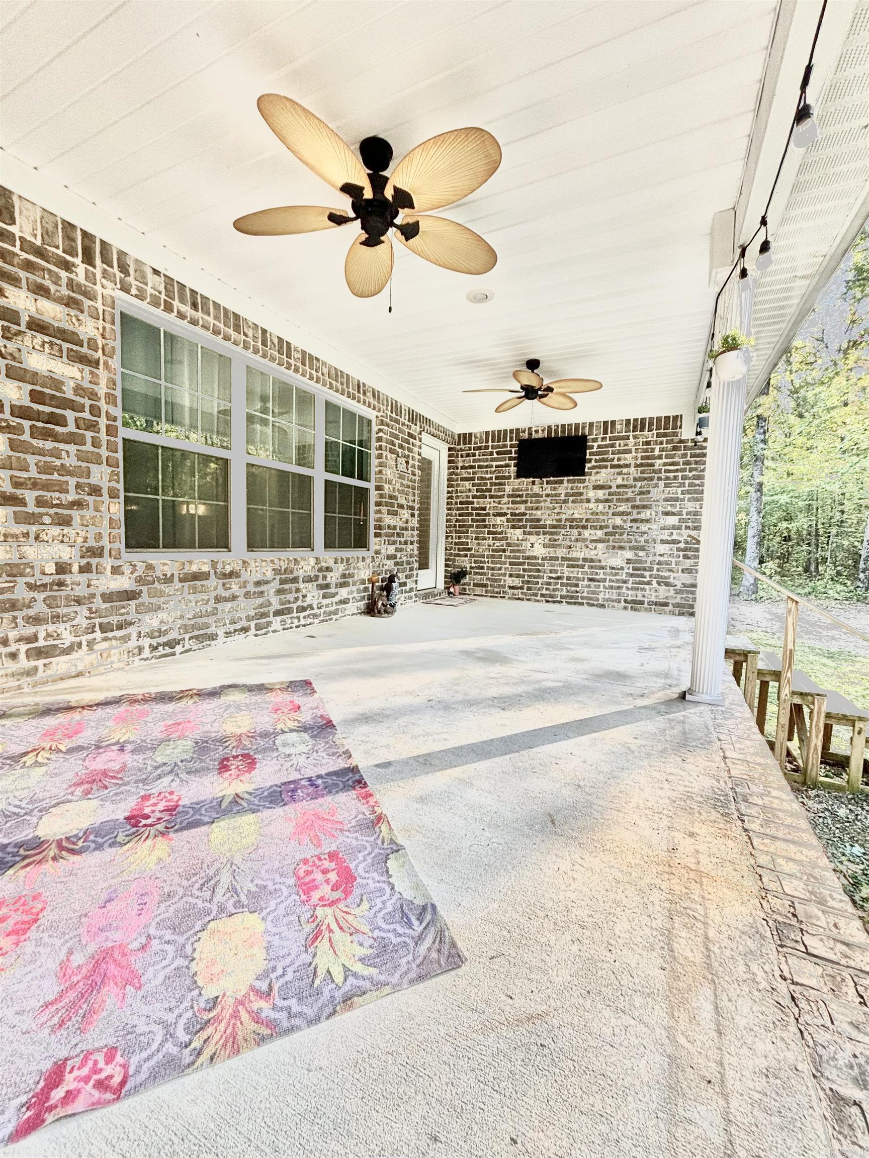 265 Pleasant Oaks Loop