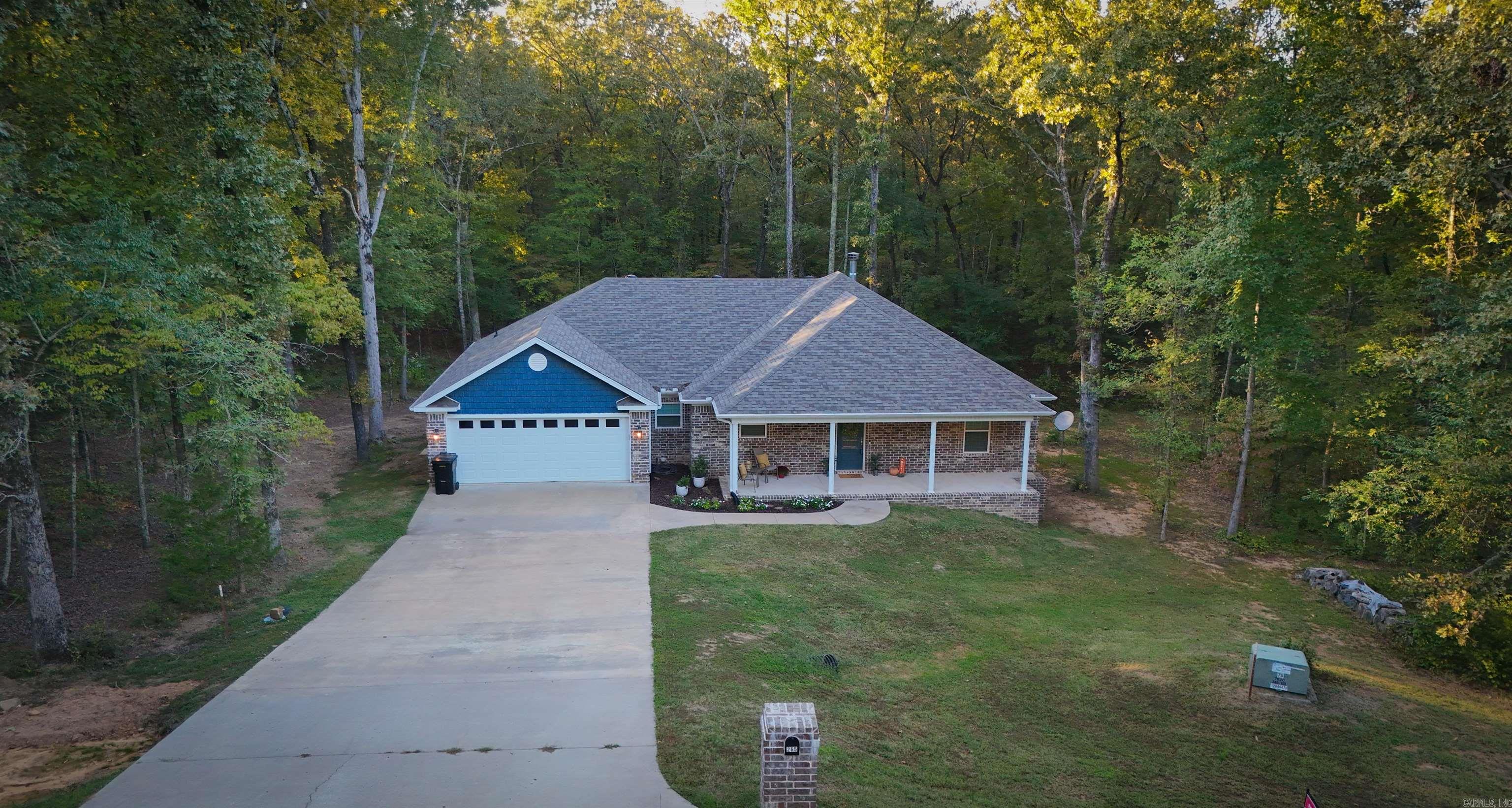 265 Pleasant Oaks Loop