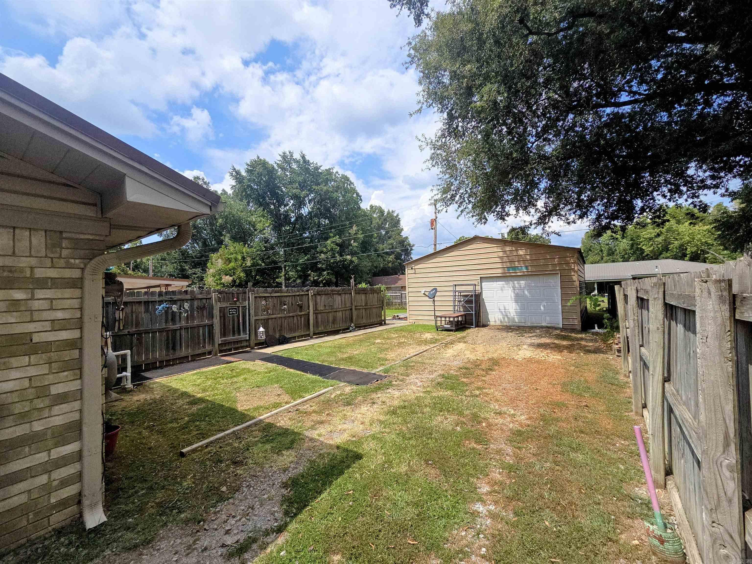 120 Jawanda Lane