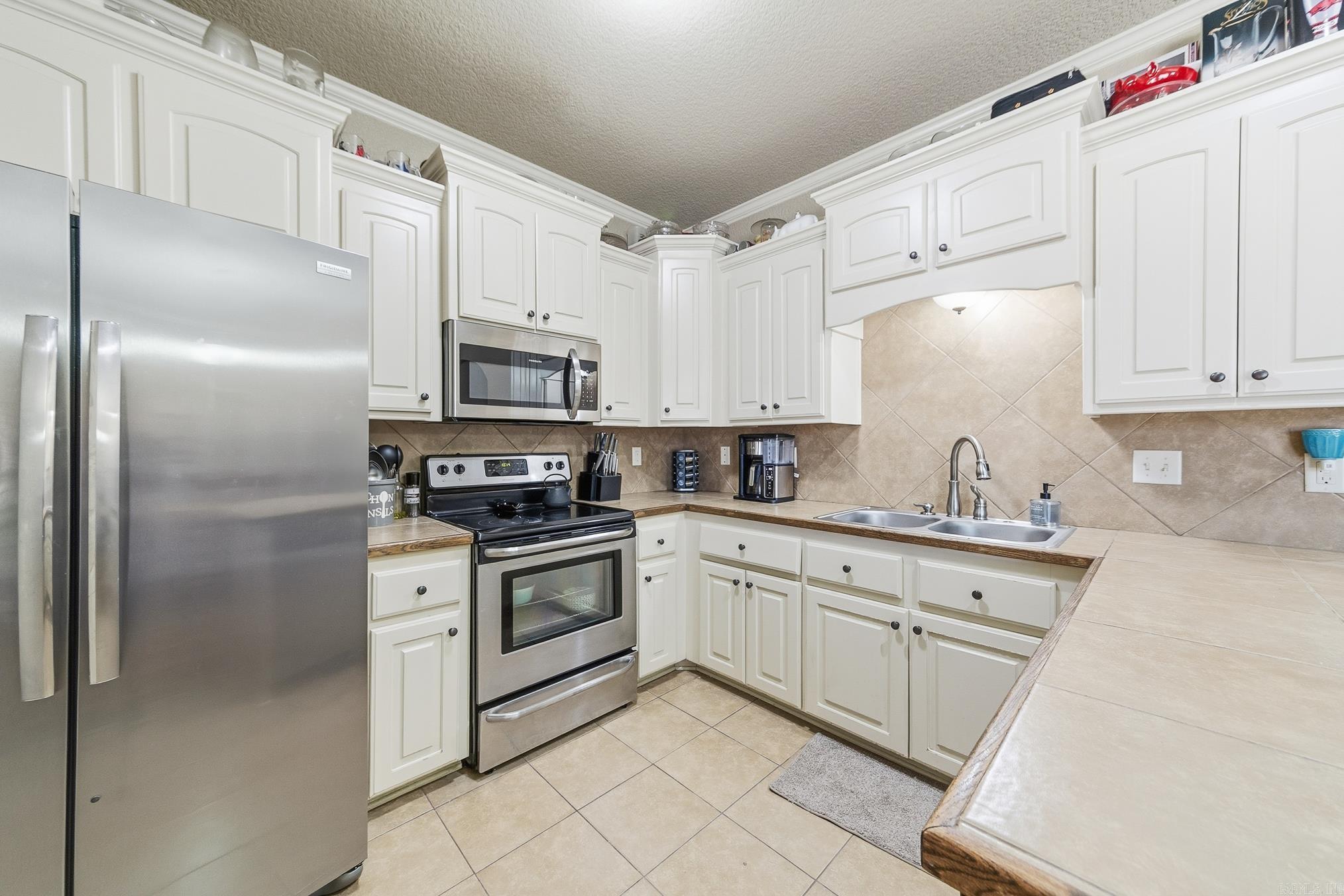 11 Bryson Drive