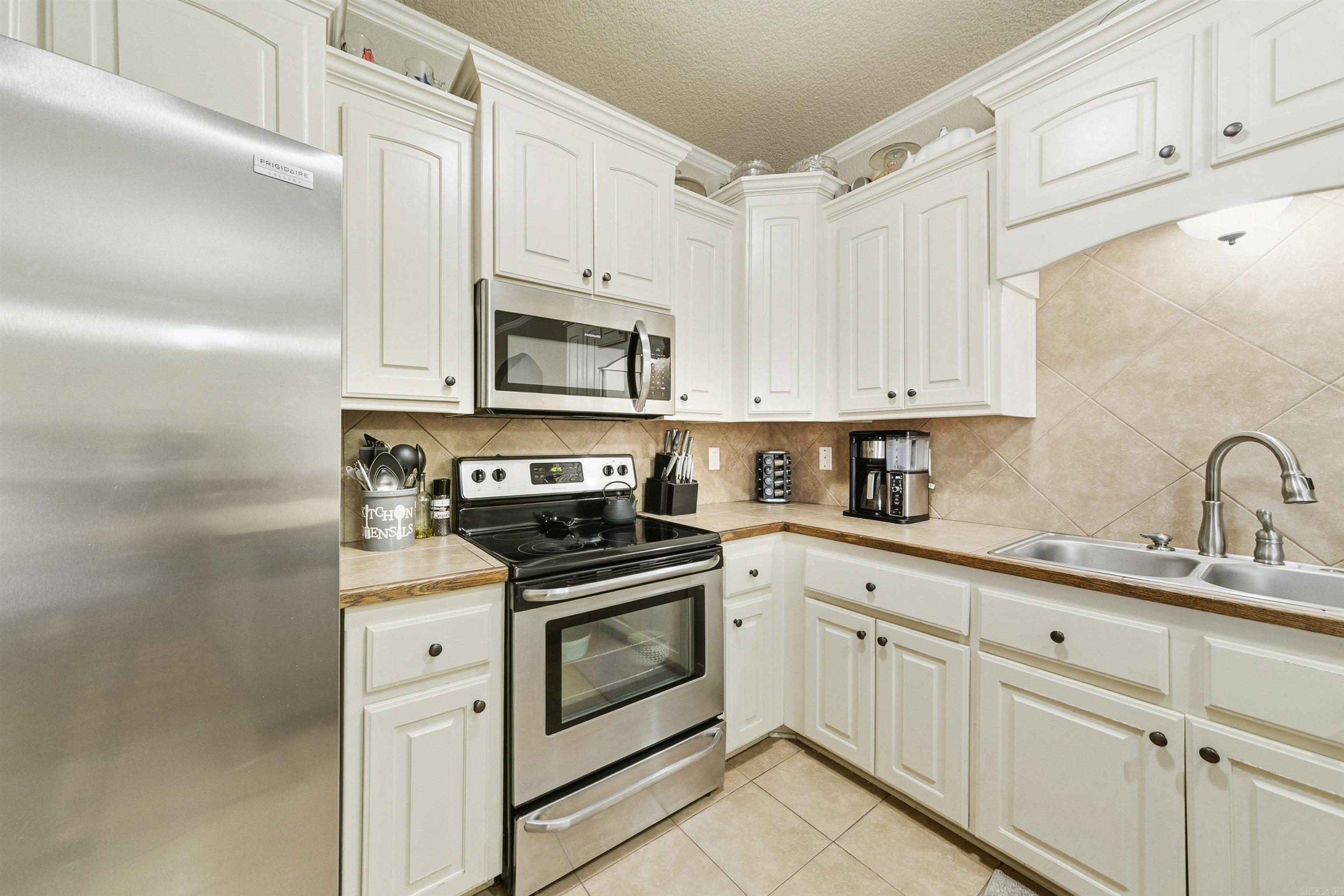 11 Bryson Drive
