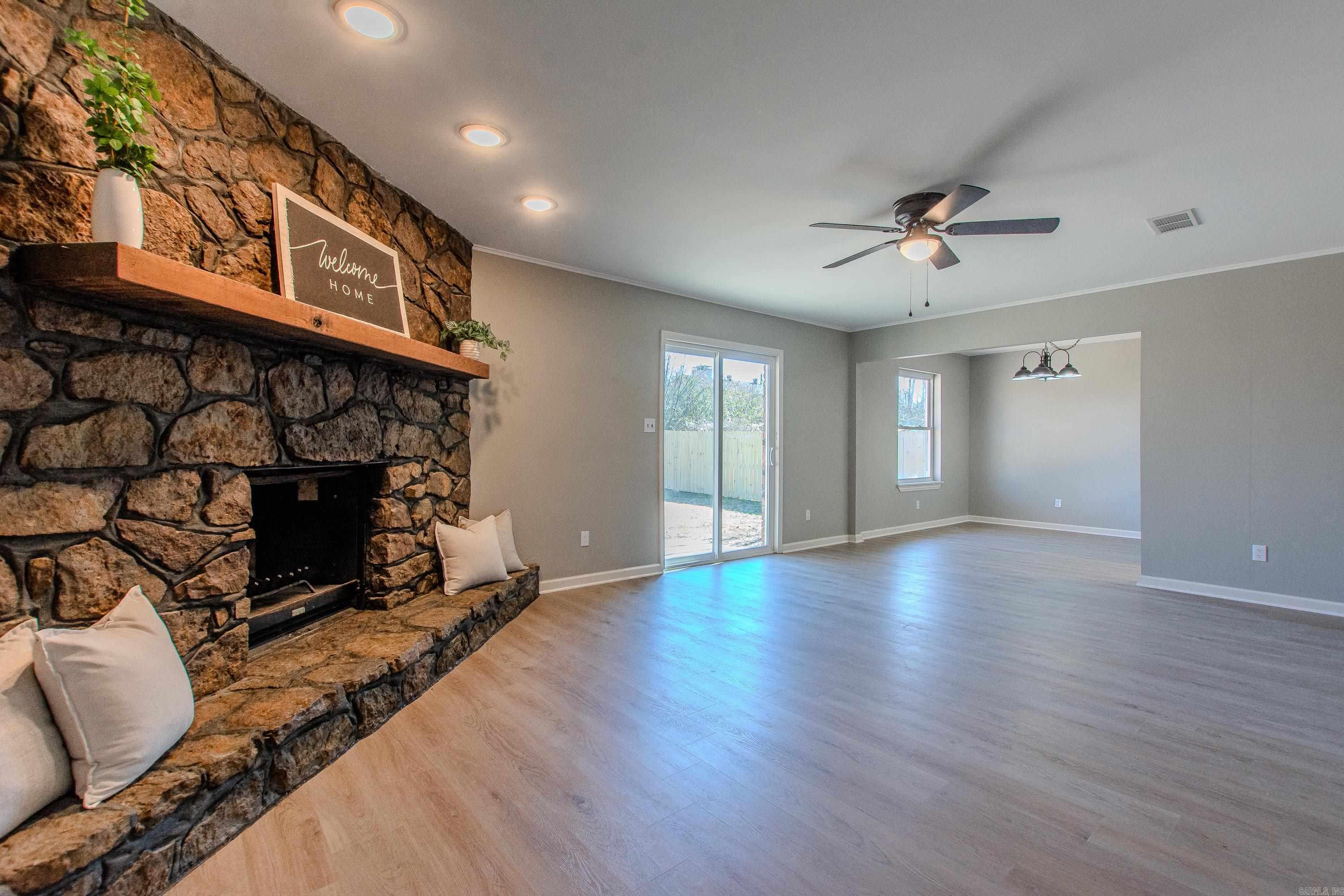 23 Creekridge Circle