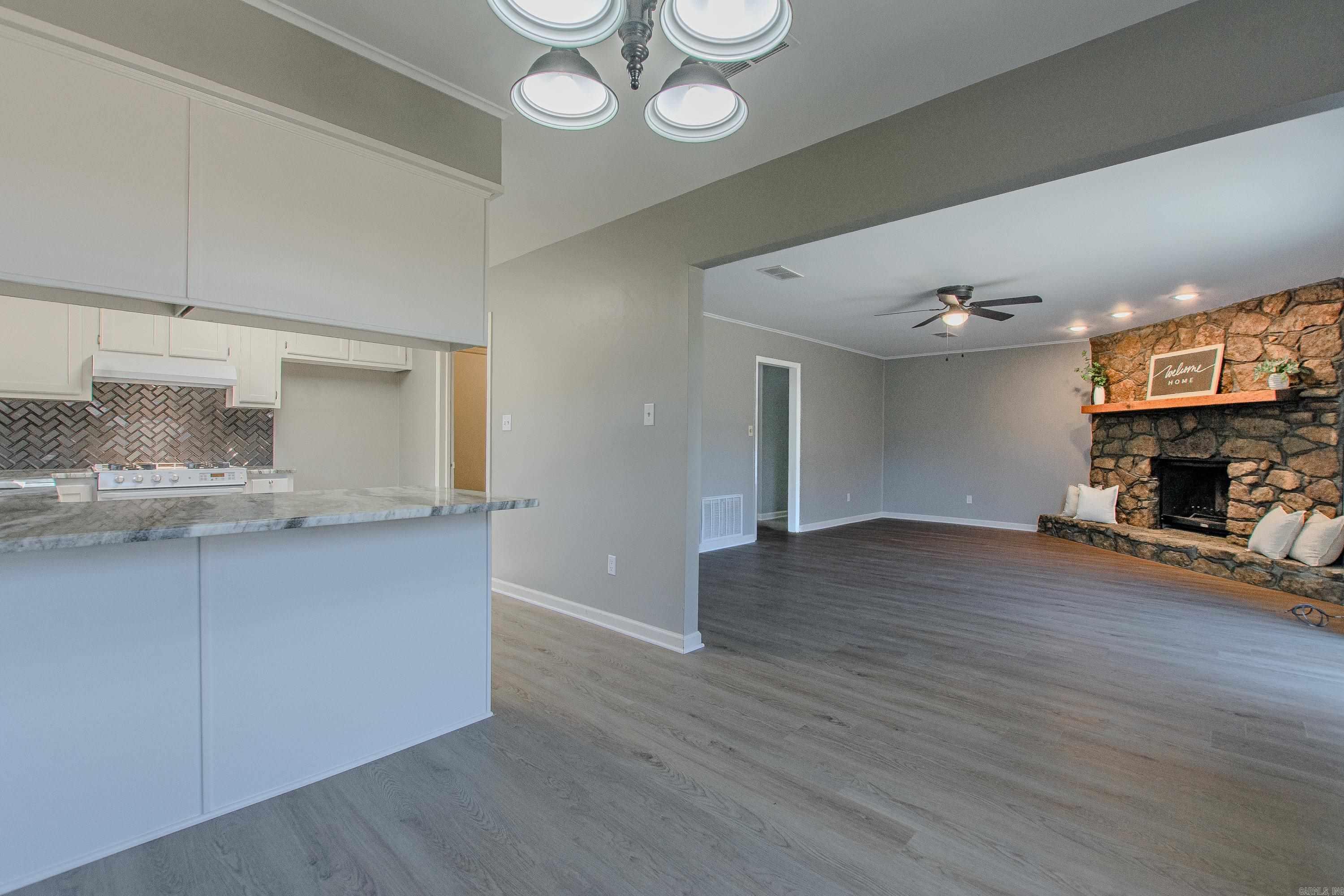 23 Creekridge Circle