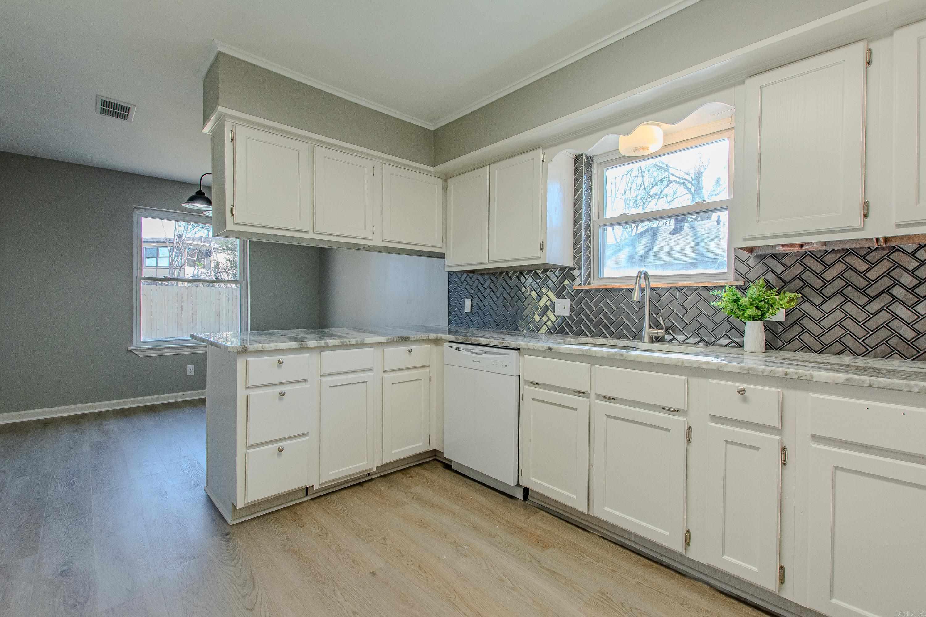23 Creekridge Circle