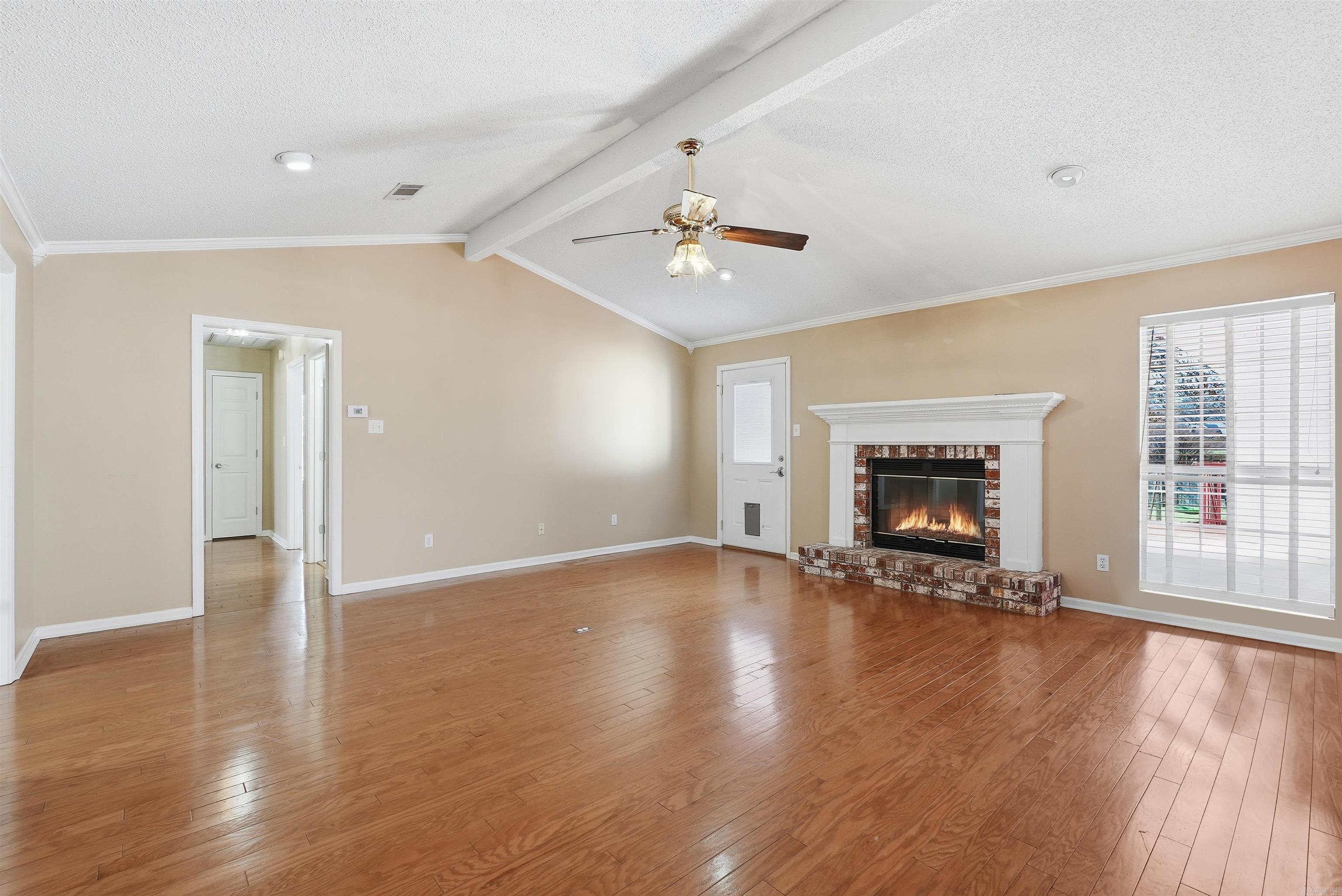 19 Post Oak Loop