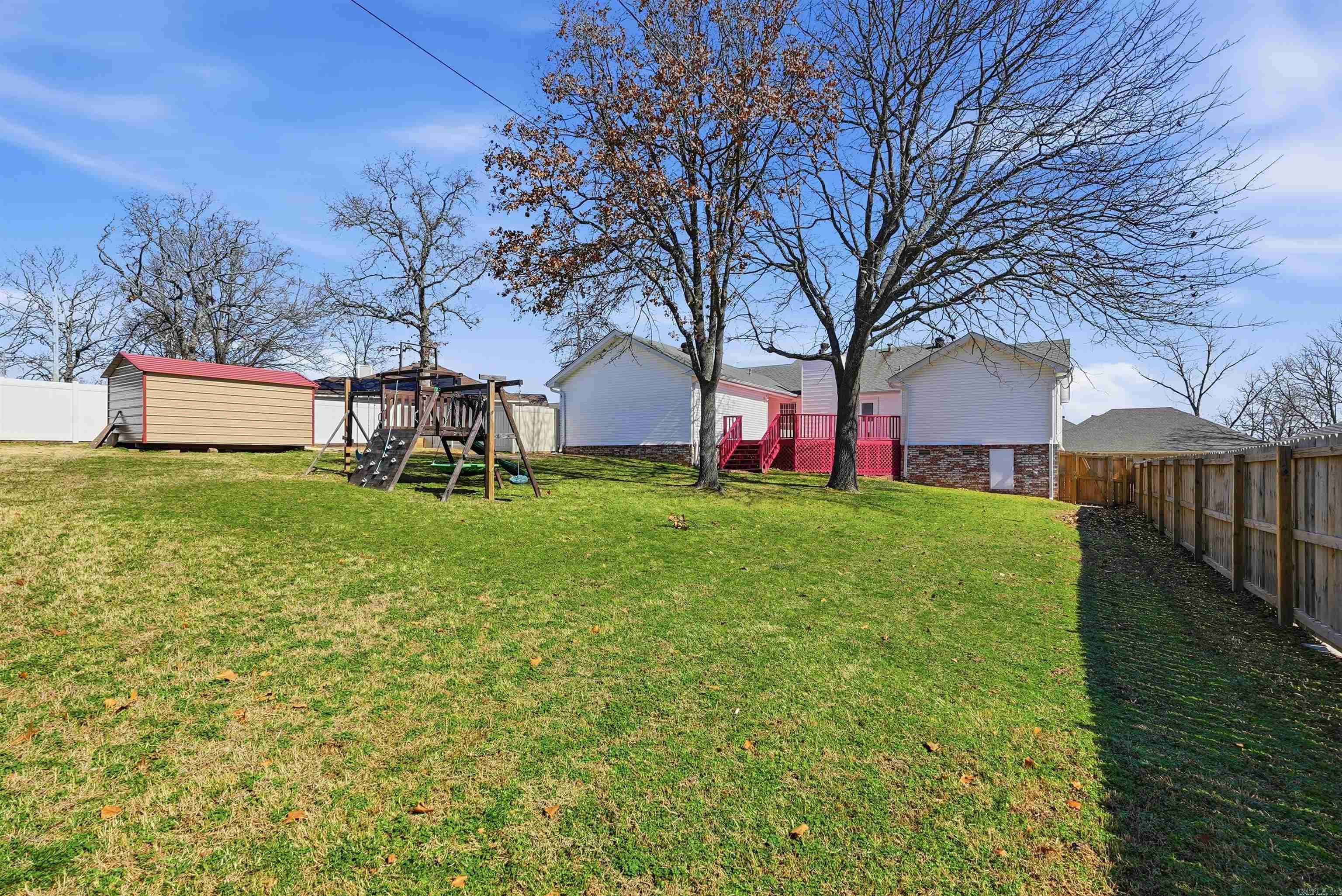 19 Post Oak Loop
