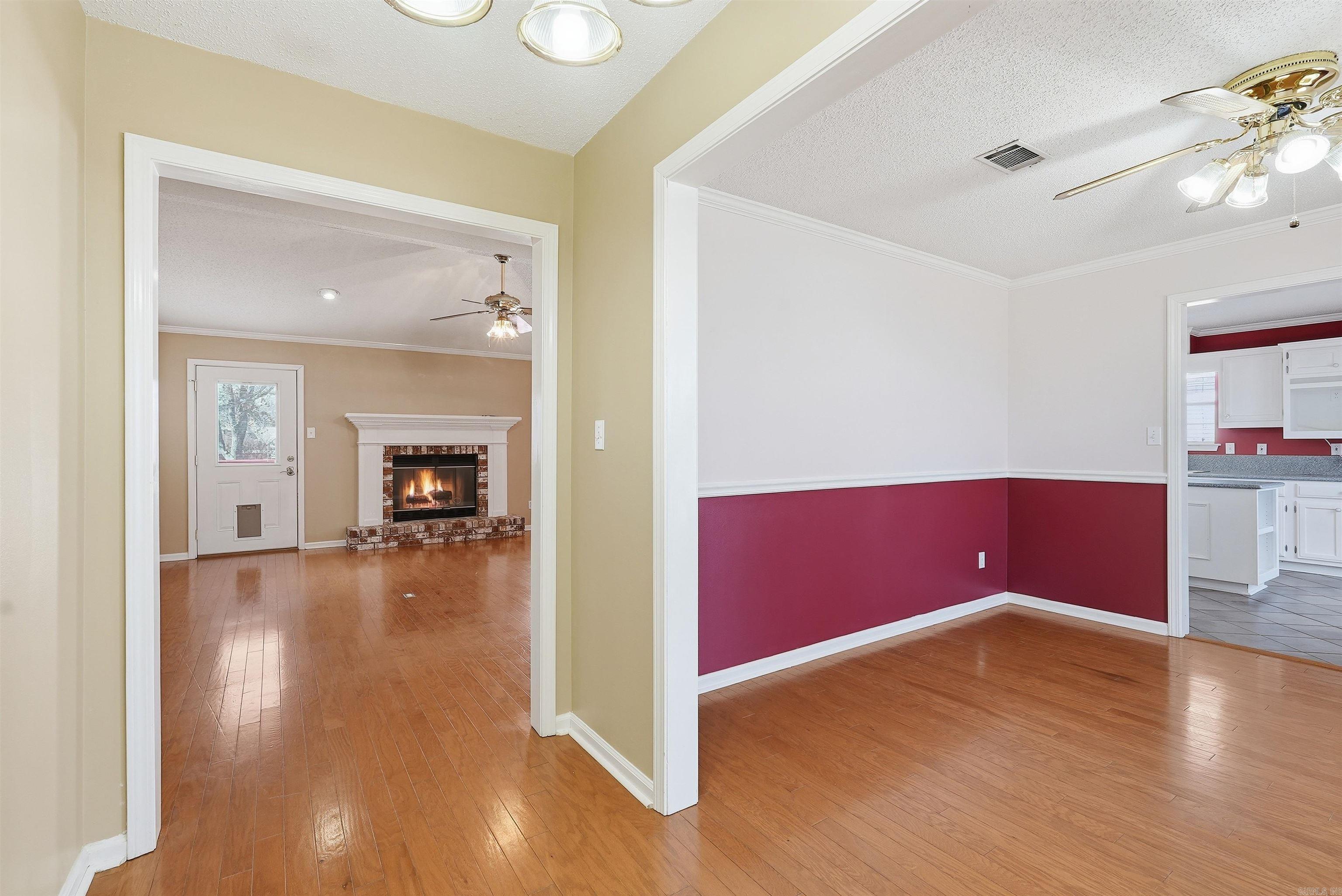 19 Post Oak Loop