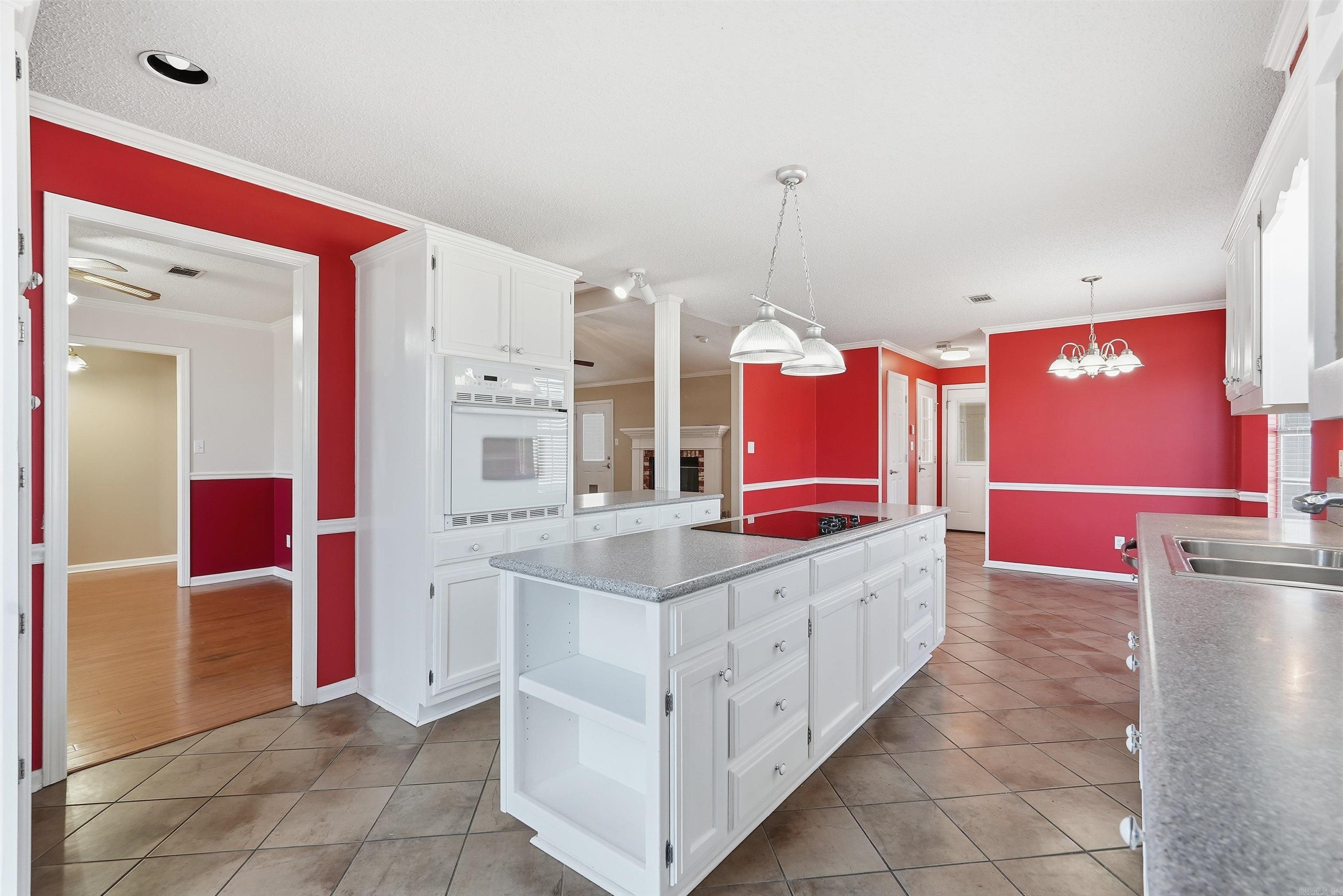 19 Post Oak Loop