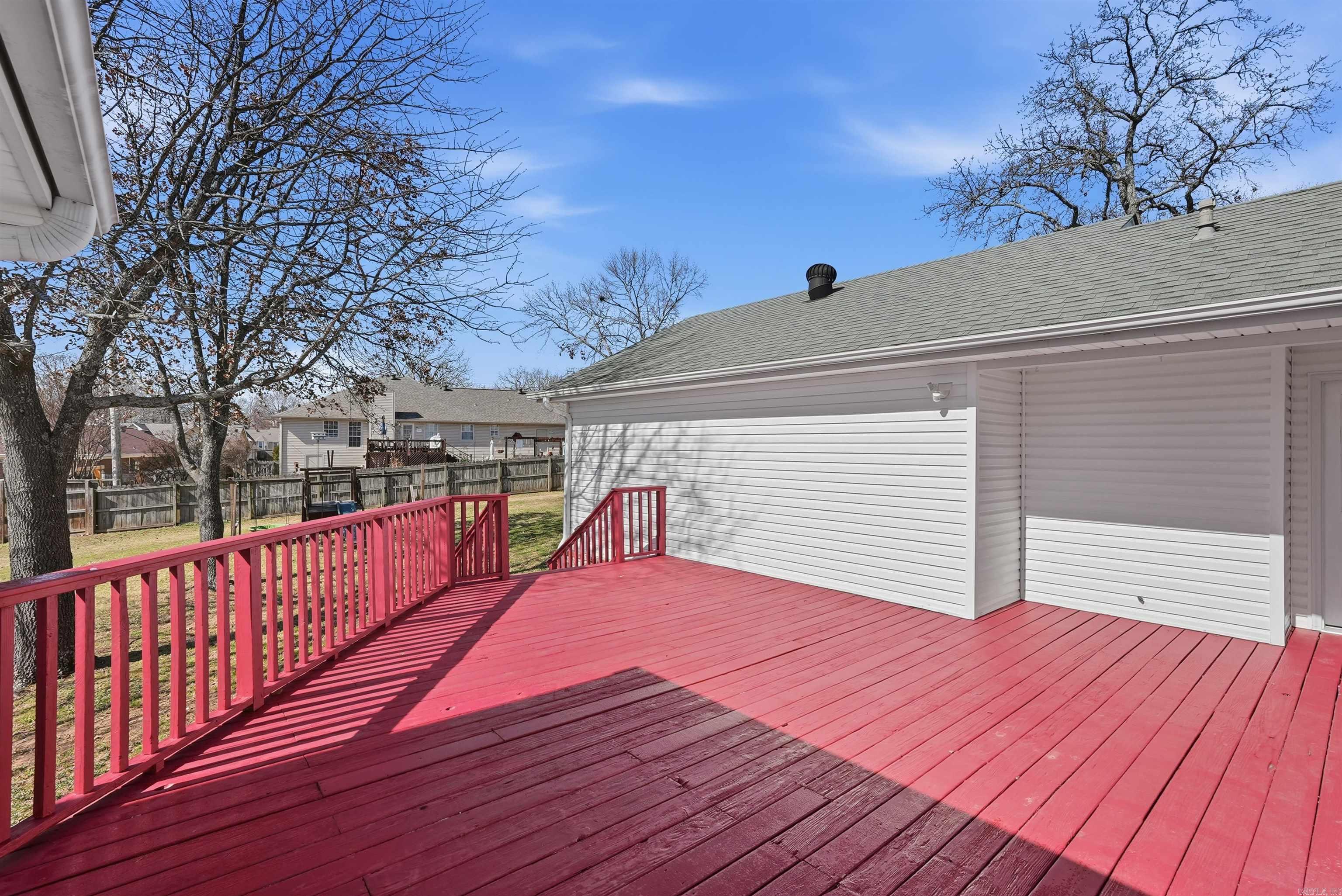 19 Post Oak Loop