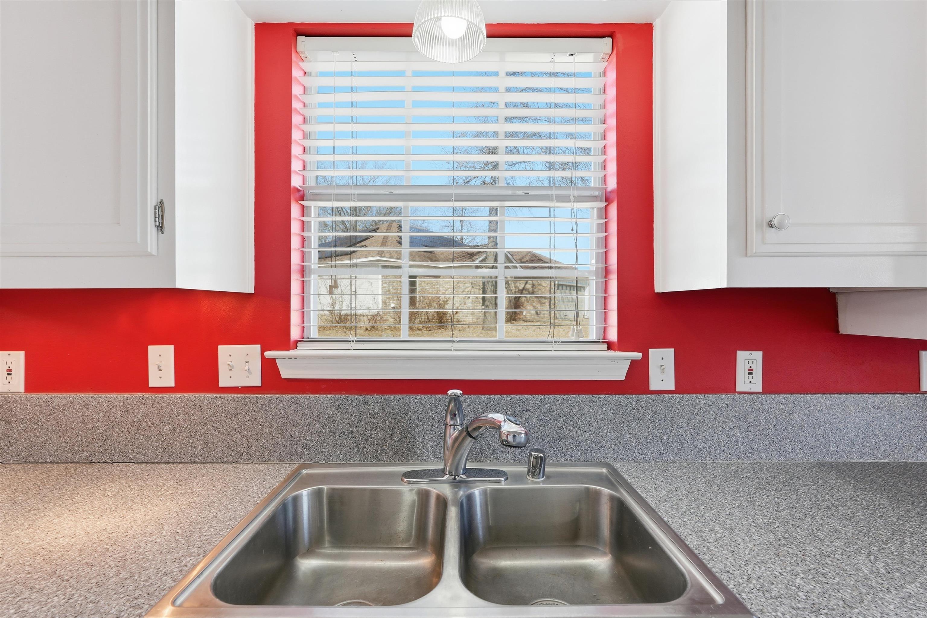 19 Post Oak Loop