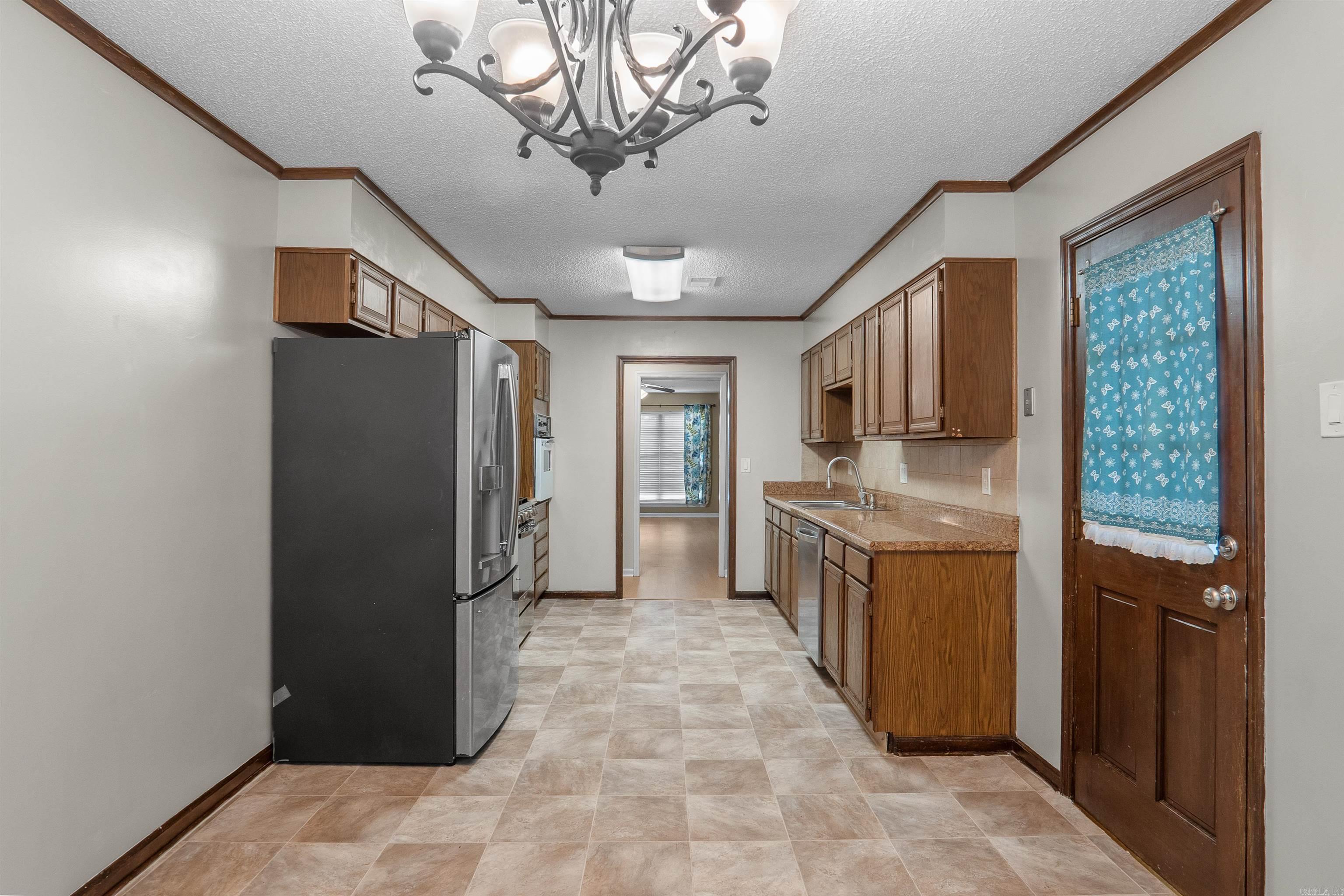 1106 Silver Creek Drive