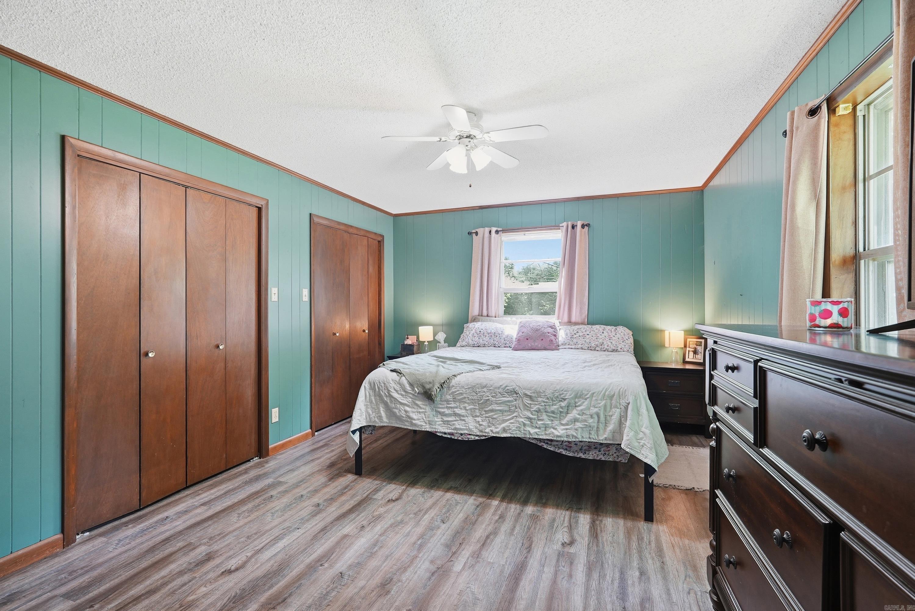 5906 W Republican Road